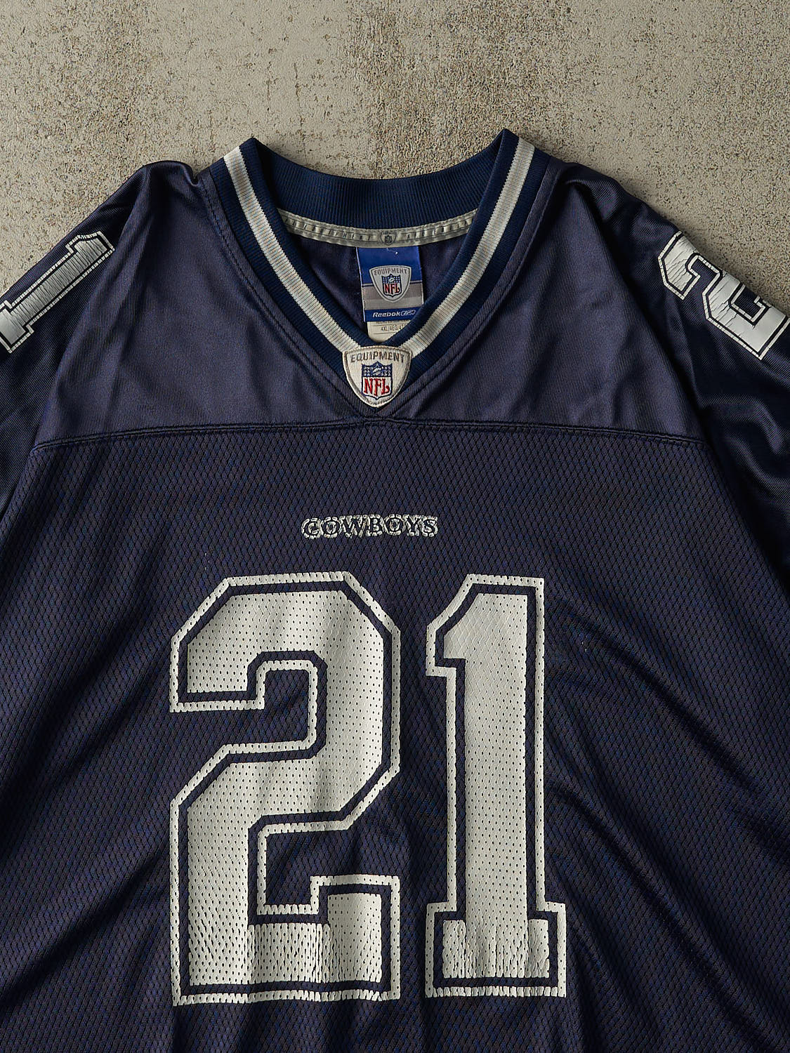Vintage Y2K Navy Blue Dallas Cowboys Julius Jones #21 Cropped Boxy Jersey (XXXL)
