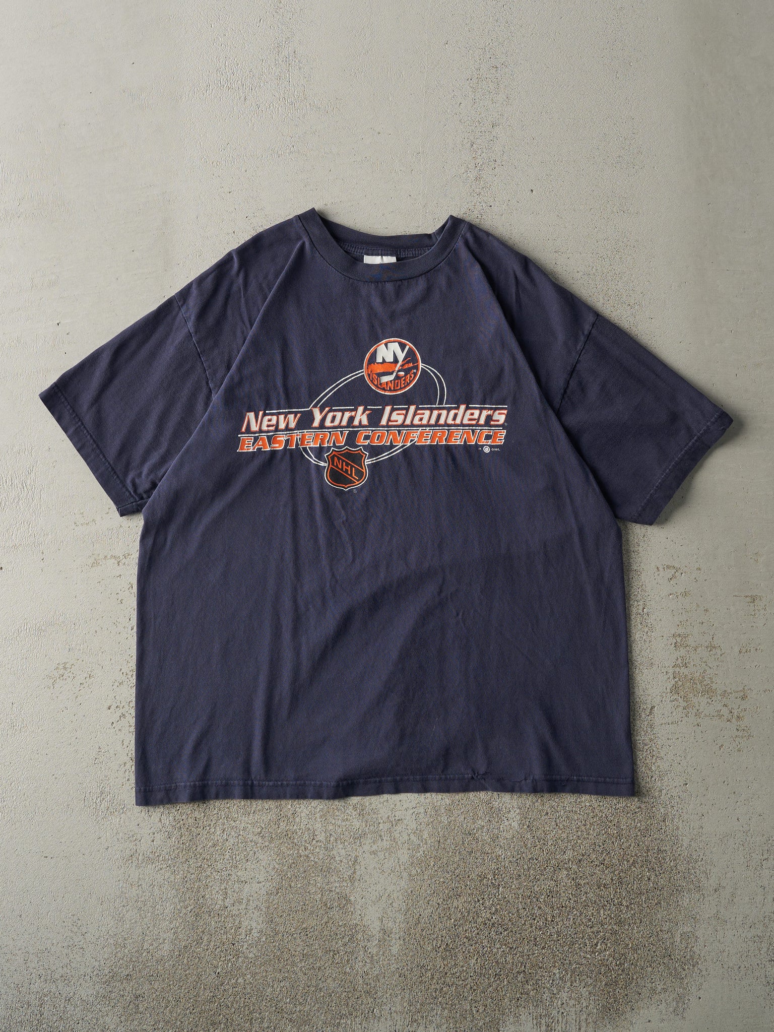 Vintage 90s Navy Blue New York Islanders Tee (L)