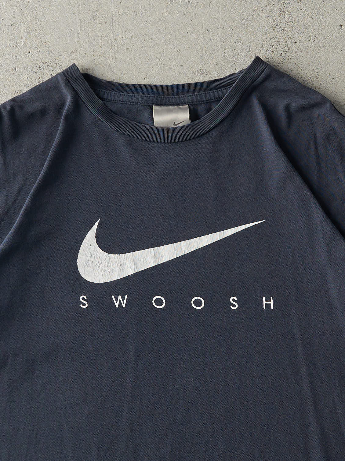 Vintage Y2K Navy Blue Nike Swoosh Tee (L)