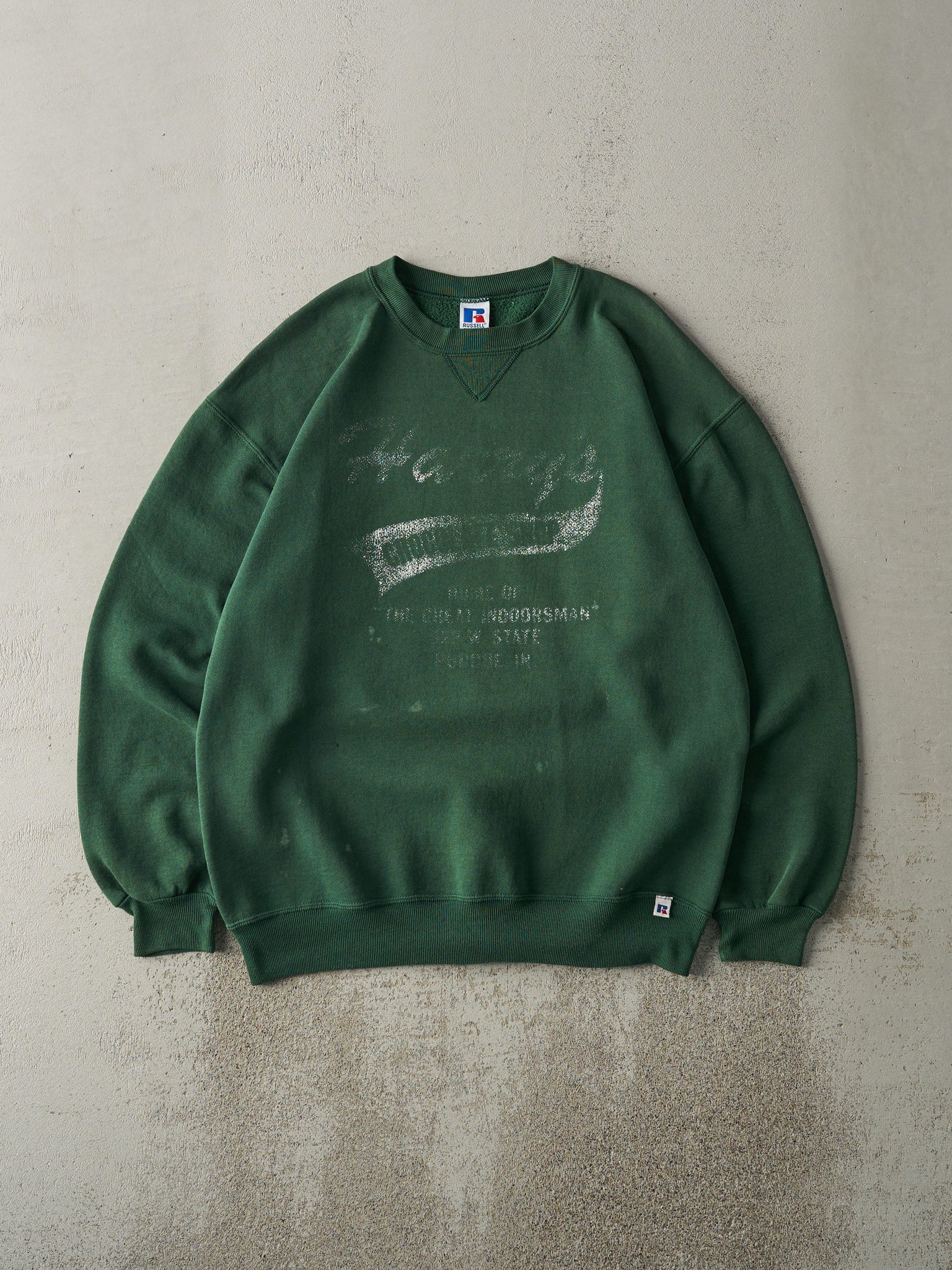 Vintage 90s Green Harrys Chocolate Shop Russell Athletics Crewneck (L)