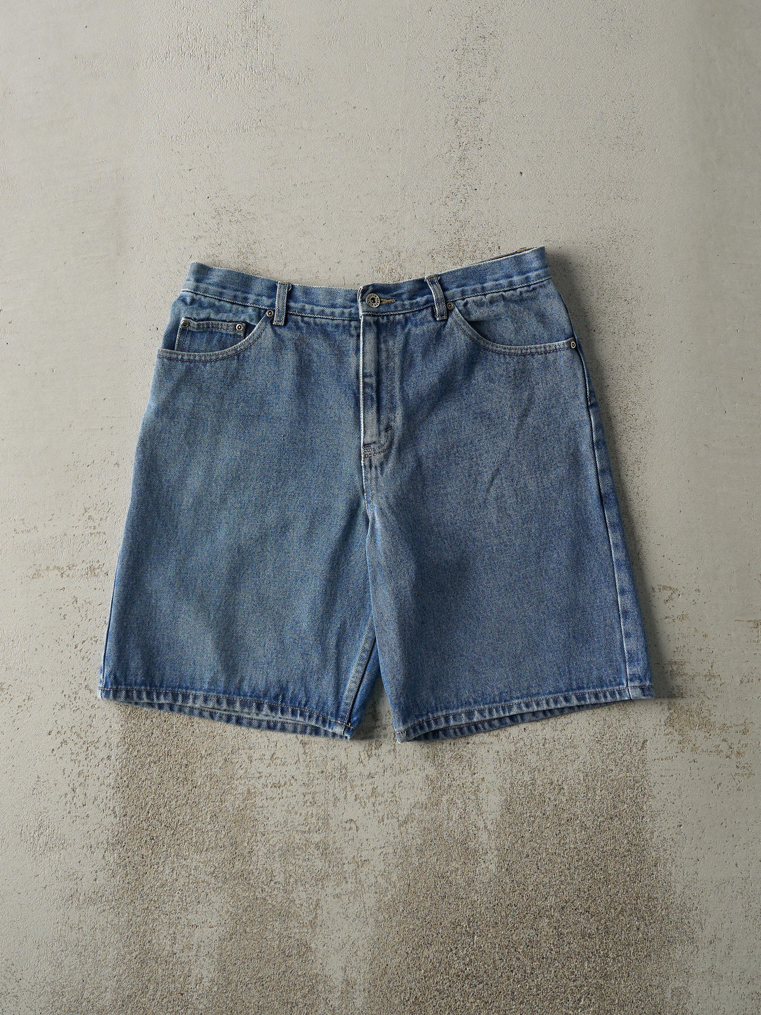 Vintage Y2K Mid Wash Route 66 Jean Shorts (33.5x9)