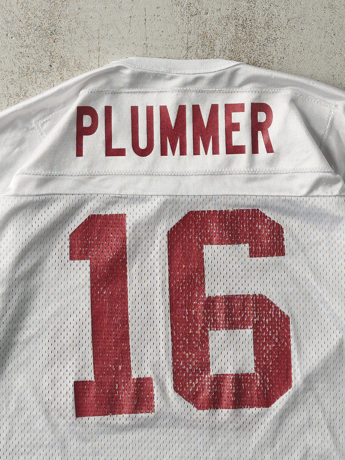 Vintage 90s White Arizona Cardinals #16 Jake Plummer Cropped Football Jersey (L/XL)