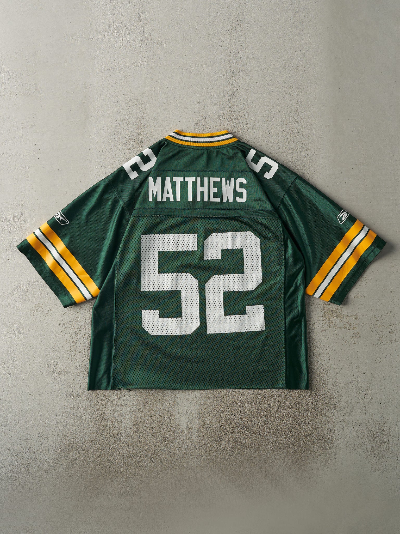 Vintage Y2K Green Green Bay Packers #52 Clay Matthews Cropped Football Jersey (M)