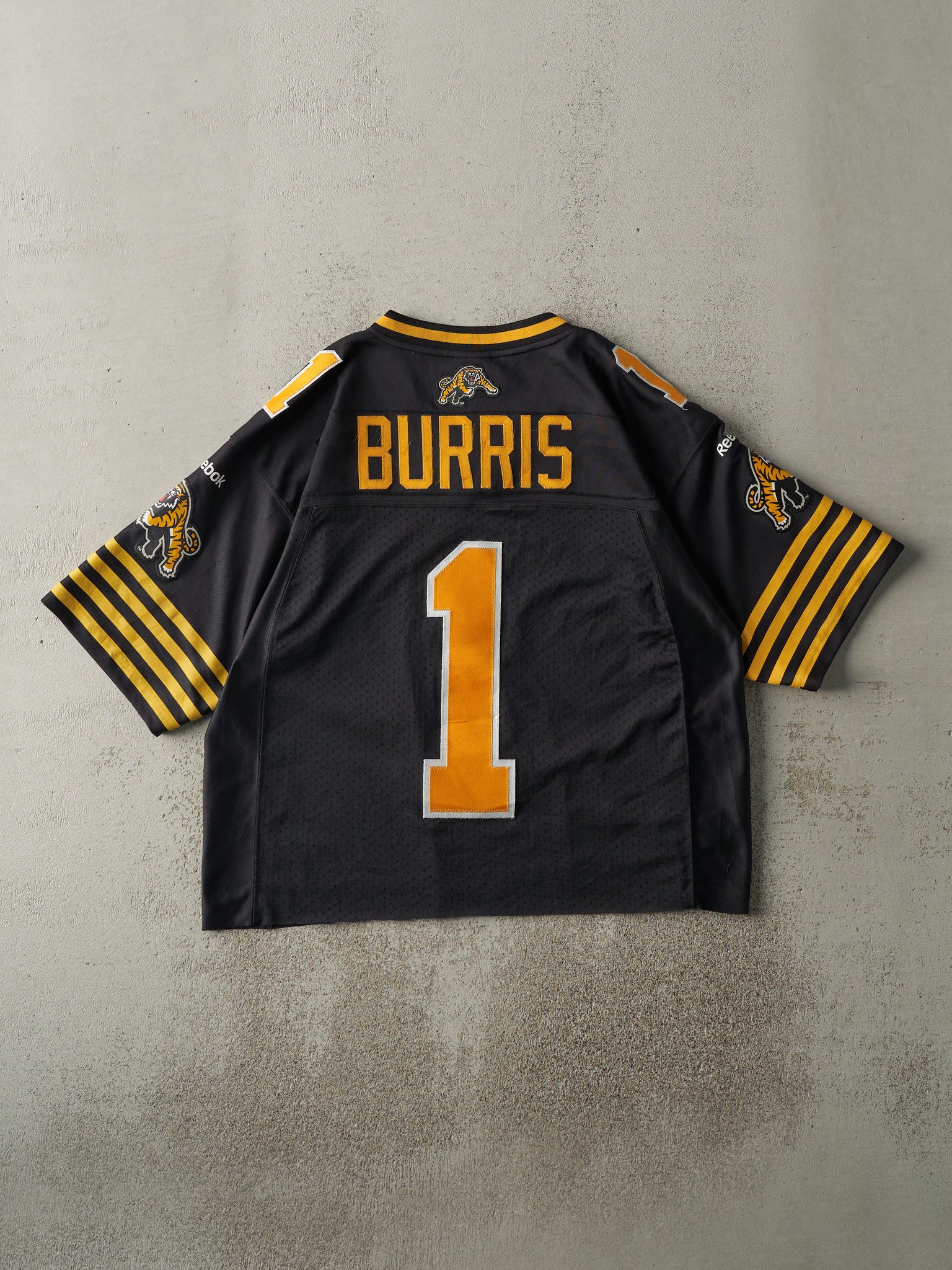 Vintage Y2K Black Hamilton Tiger-Cats #1 Henry Burris Cropped Football Jersey (L)