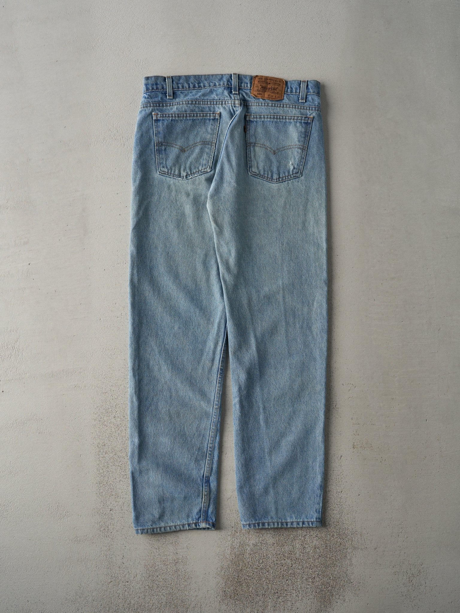 Vintage 80s Light Wash Levi's 505 Orange Tab Jeans (34x31)