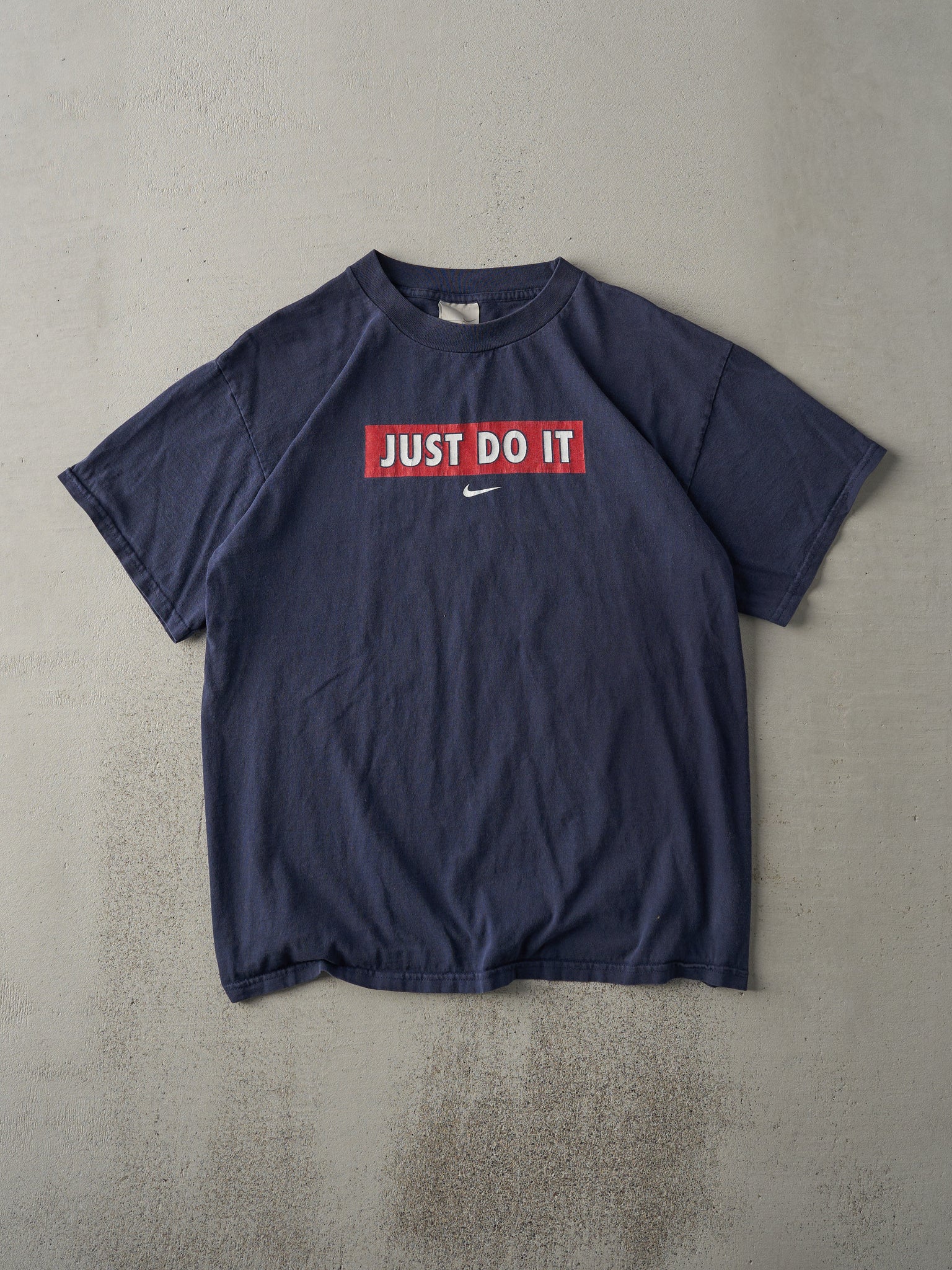 Vintage 90s Navy Nike "Just Do It" Tee (M)