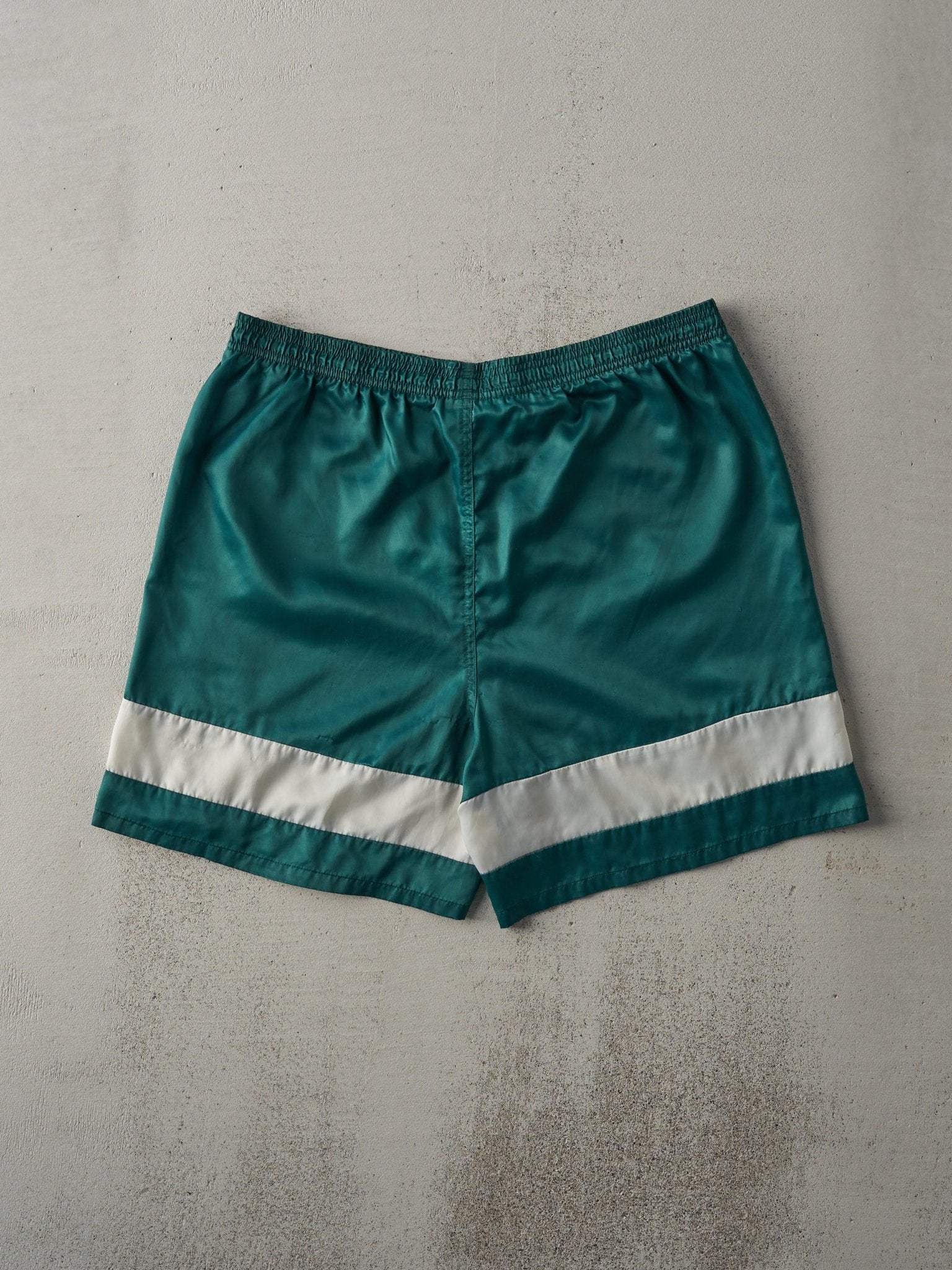 Vintage 80s Green and White Adidas Athletic Shorts (34x6.5)