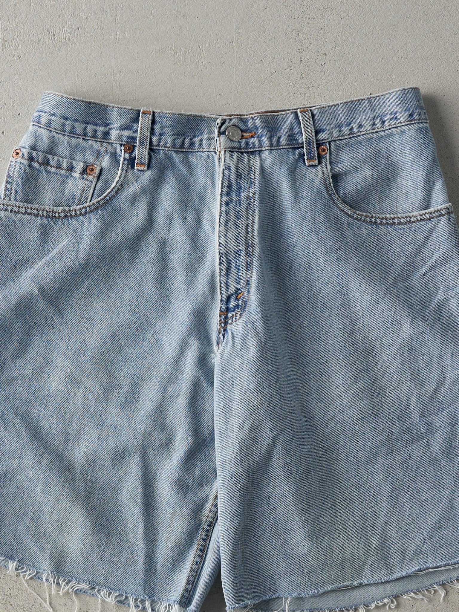 Vintage 90s Light Wash Levi's 570 Baggy Fit Cut Off Shorts (32x9.5)