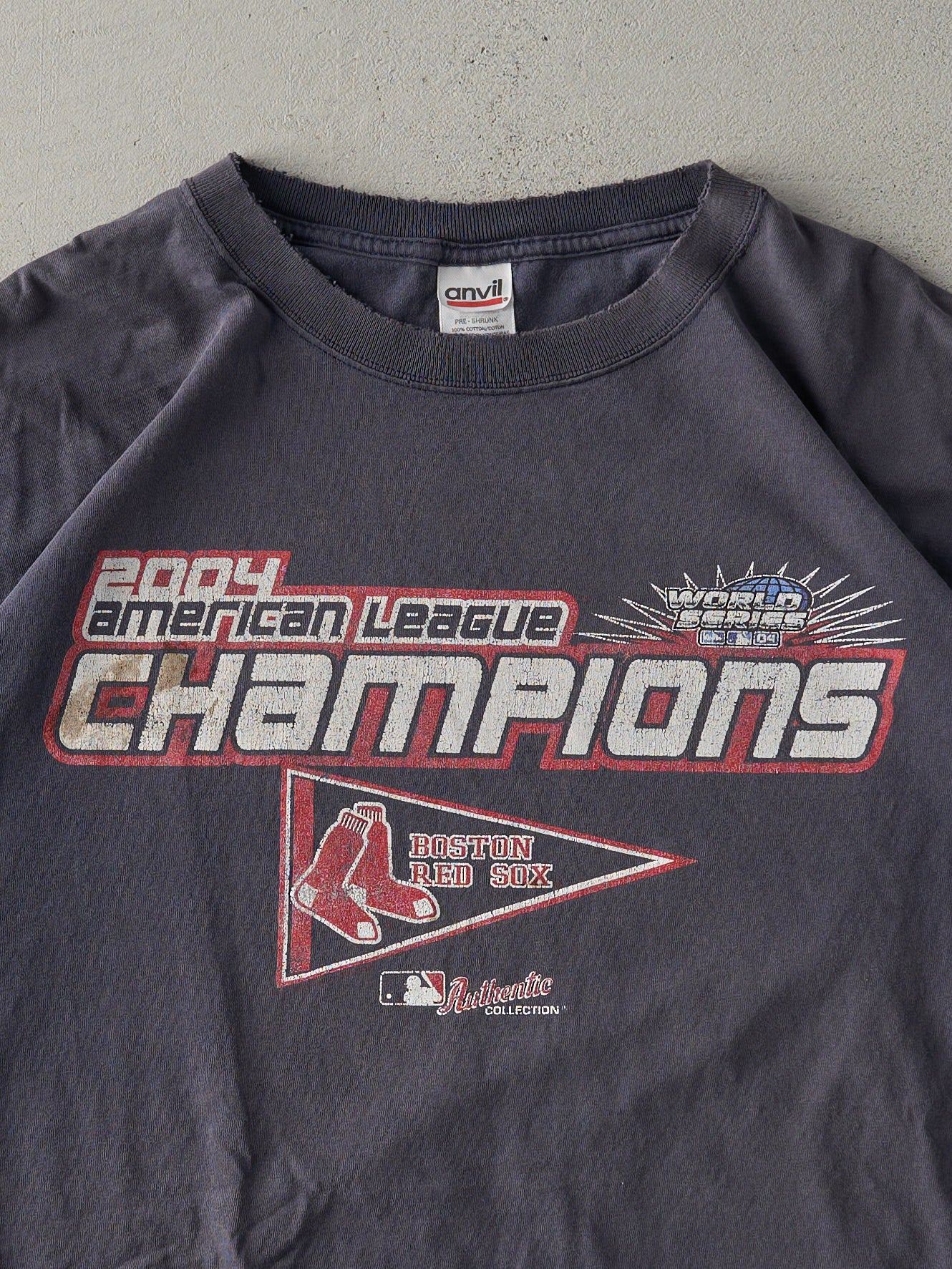 Vintage 04' Navy American League Champions Boston Red Socks Tee (L)