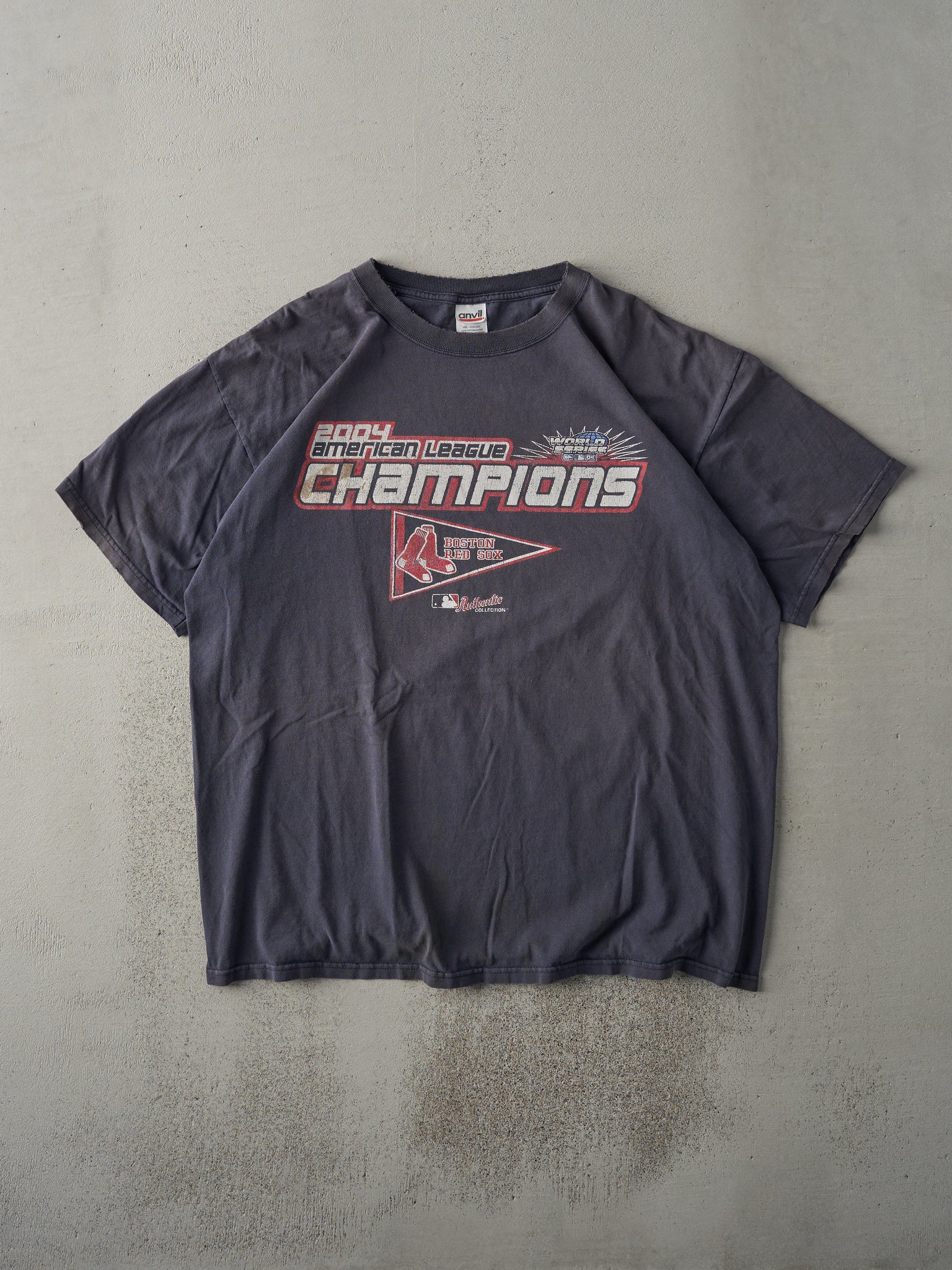 Vintage 04' Navy American League Champions Boston Red Socks Tee (L)