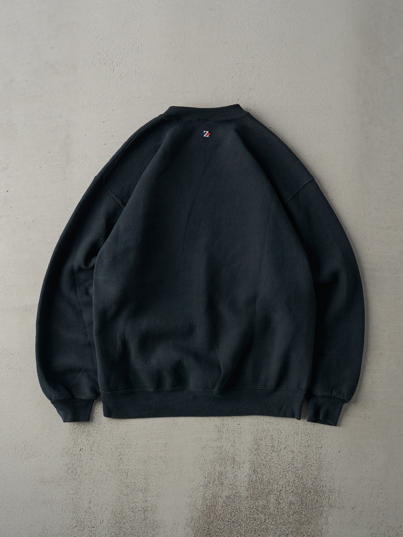 Vintage 90s Black Jerzees Blank Crewneck (M)