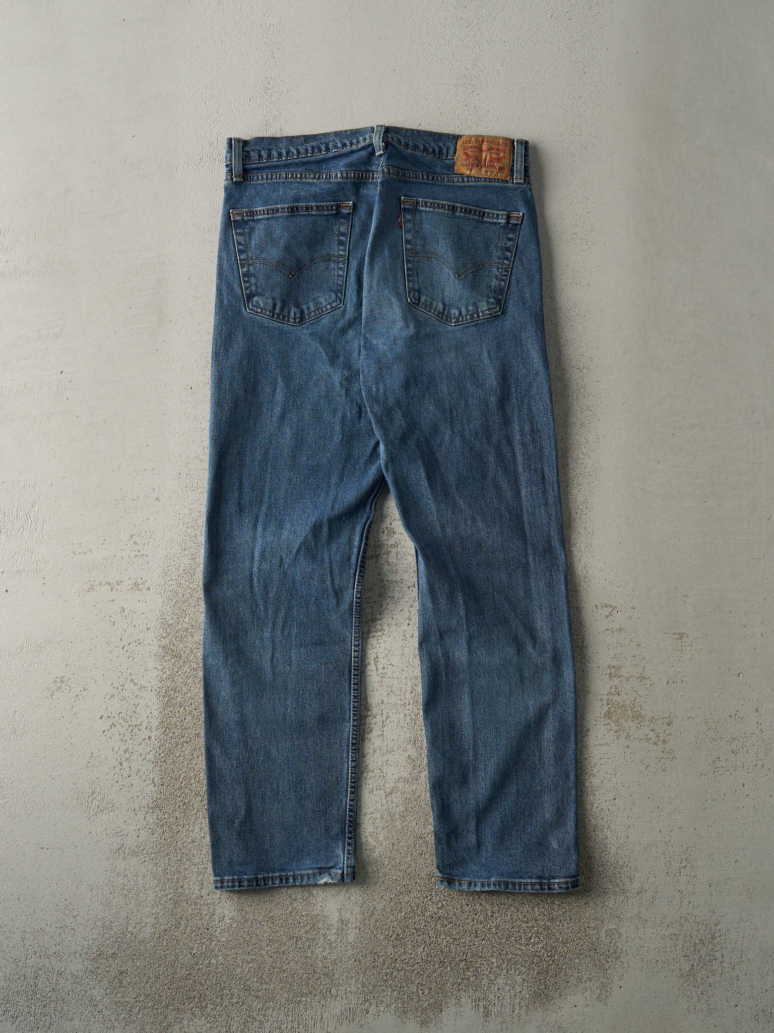 Vintage Y2K Dark Wash Levi's 505 Jeans (34x29.5)