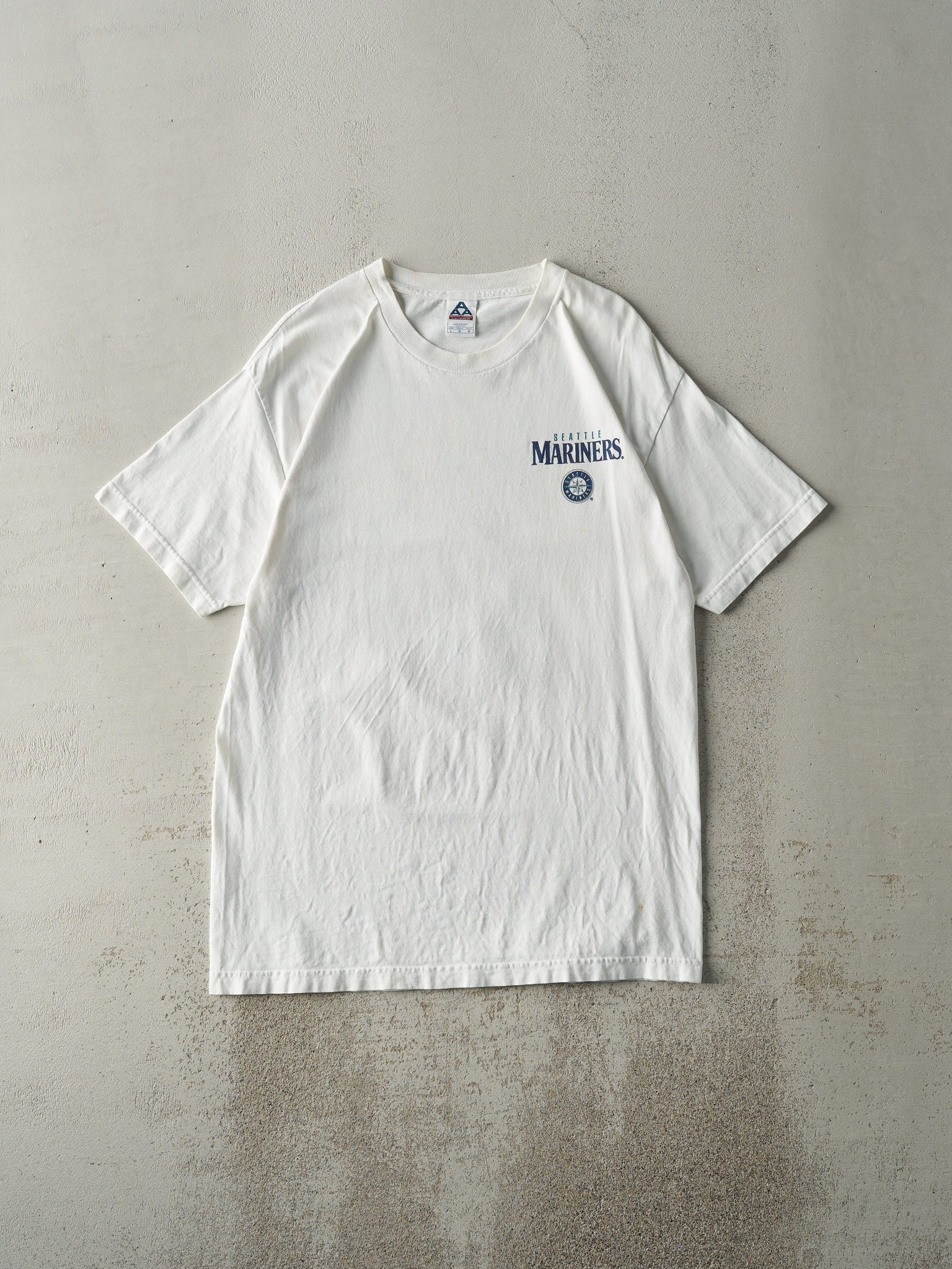 Vintage 07' White Seattle Mariners Graphic Tee (L)