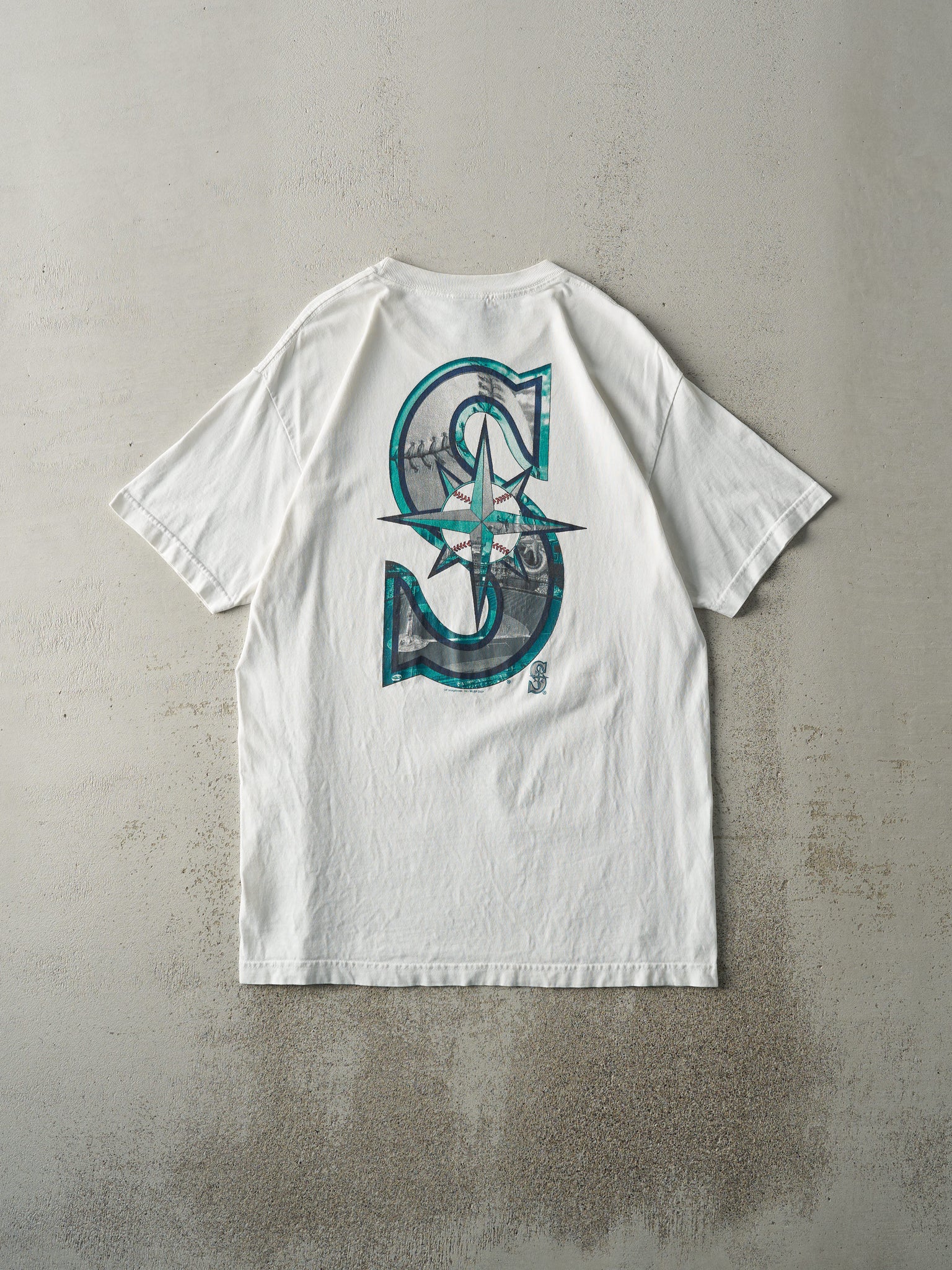 Vintage 07' White Seattle Mariners Graphic Tee (L)