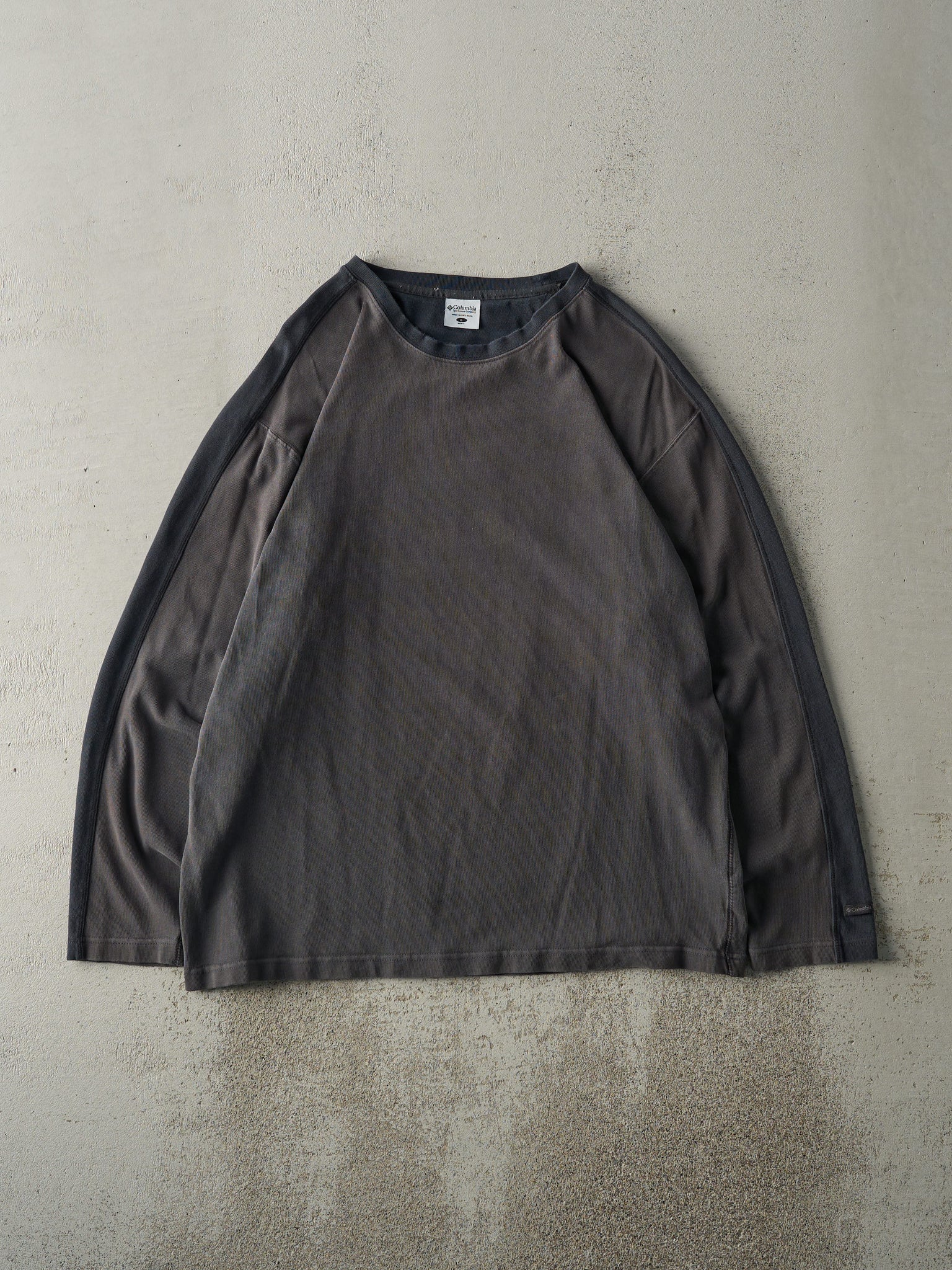 Vintage Y2K Grey & Navy Blue Thermal Long Sleeve (L)