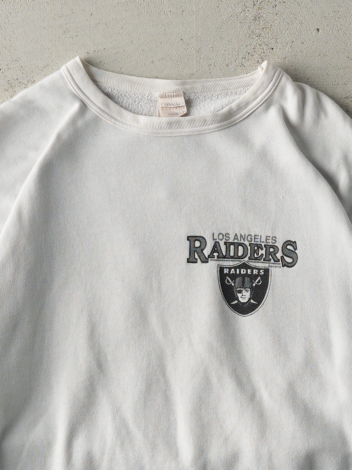 Vintage 90s White Los Angeles Raiders Crewneck (XL)