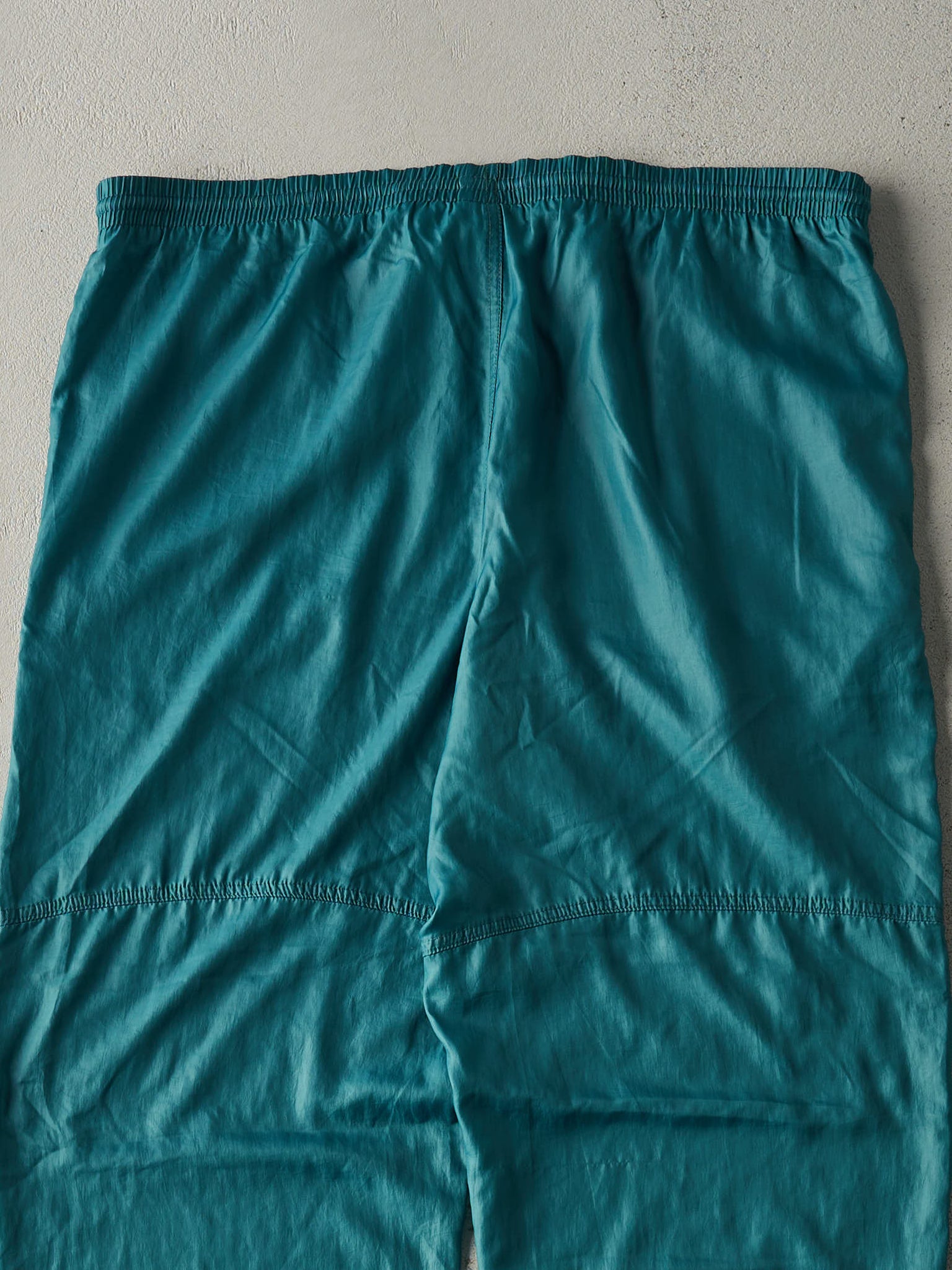 Vintage 90s Green Nike Embroidered Windbreaker Pants (36x30.5)