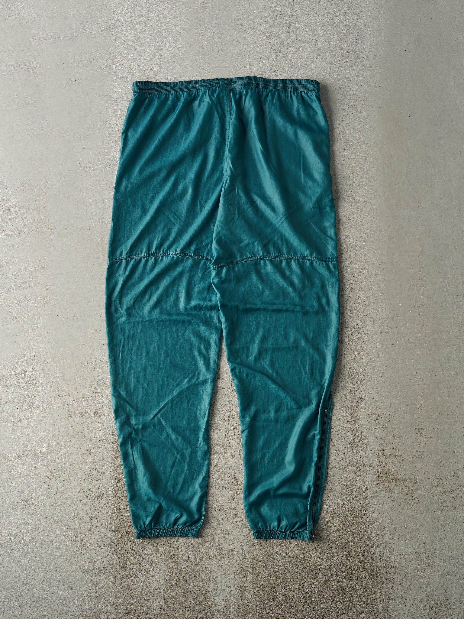 Vintage 90s Green Nike Embroidered Windbreaker Pants (36x30.5)