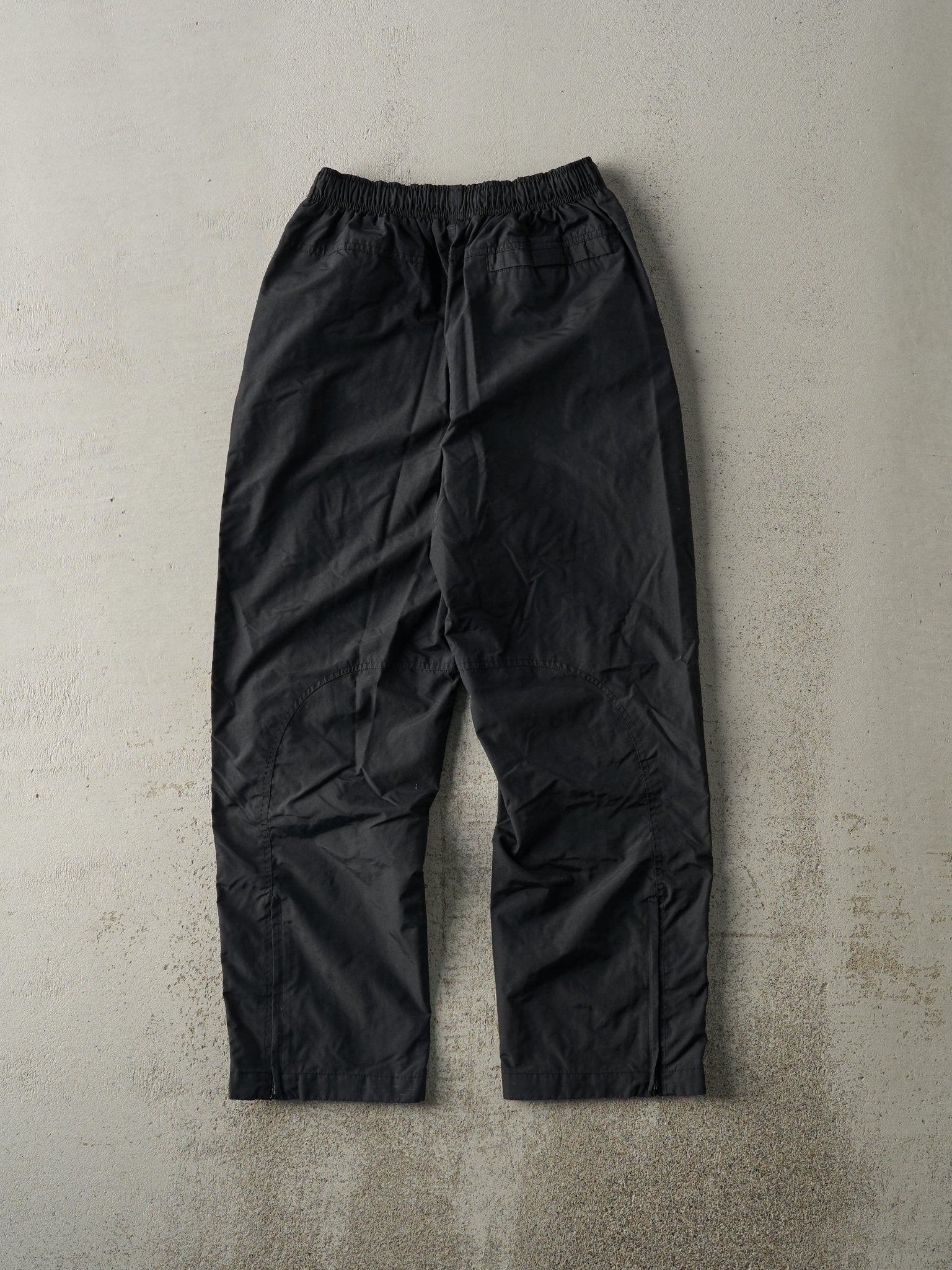 Vintage Y2K Black Umbro Track Pants (24x26)