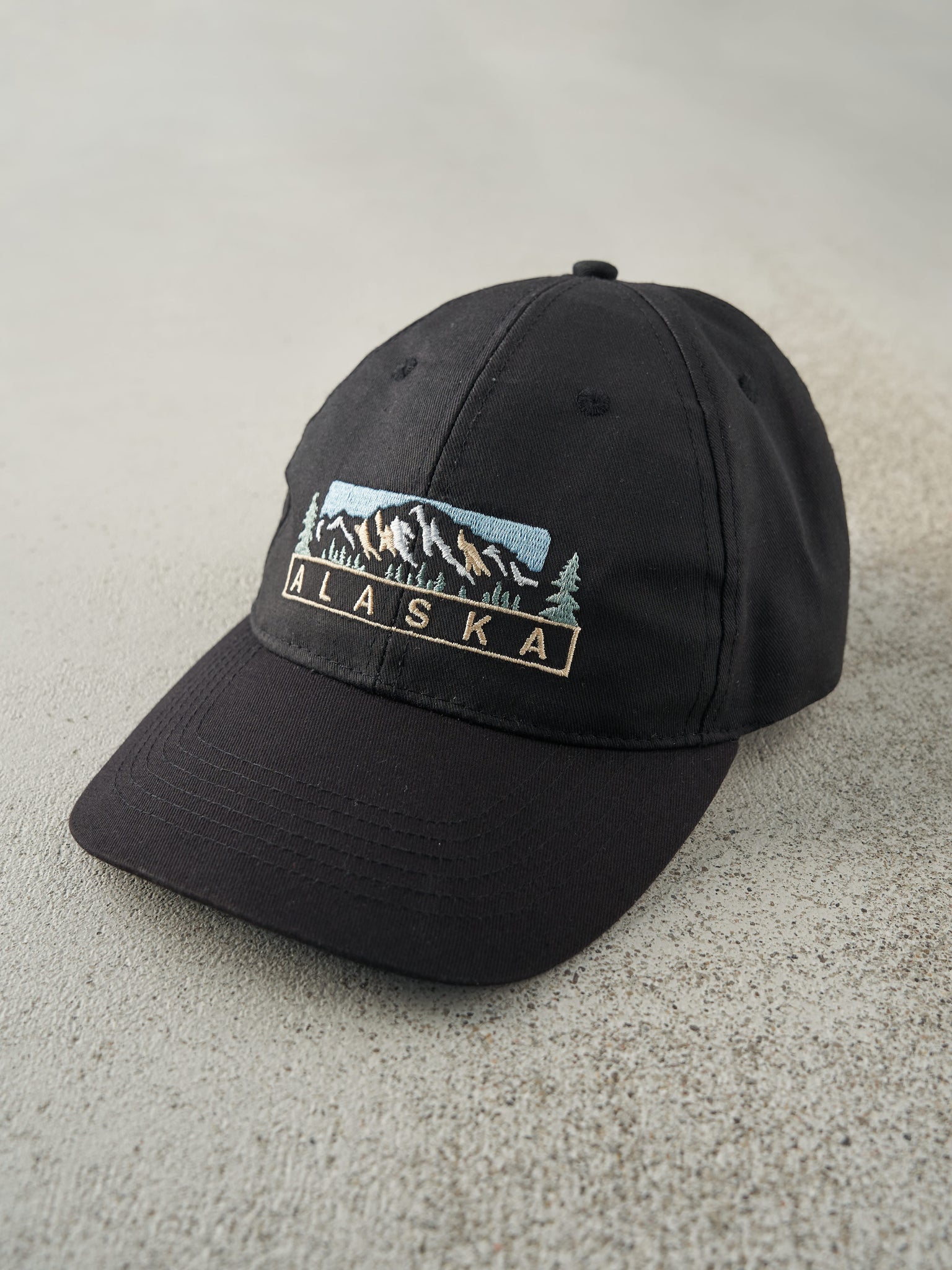 Vintage Y2K Black Embroidered Alaska Snapback Hat