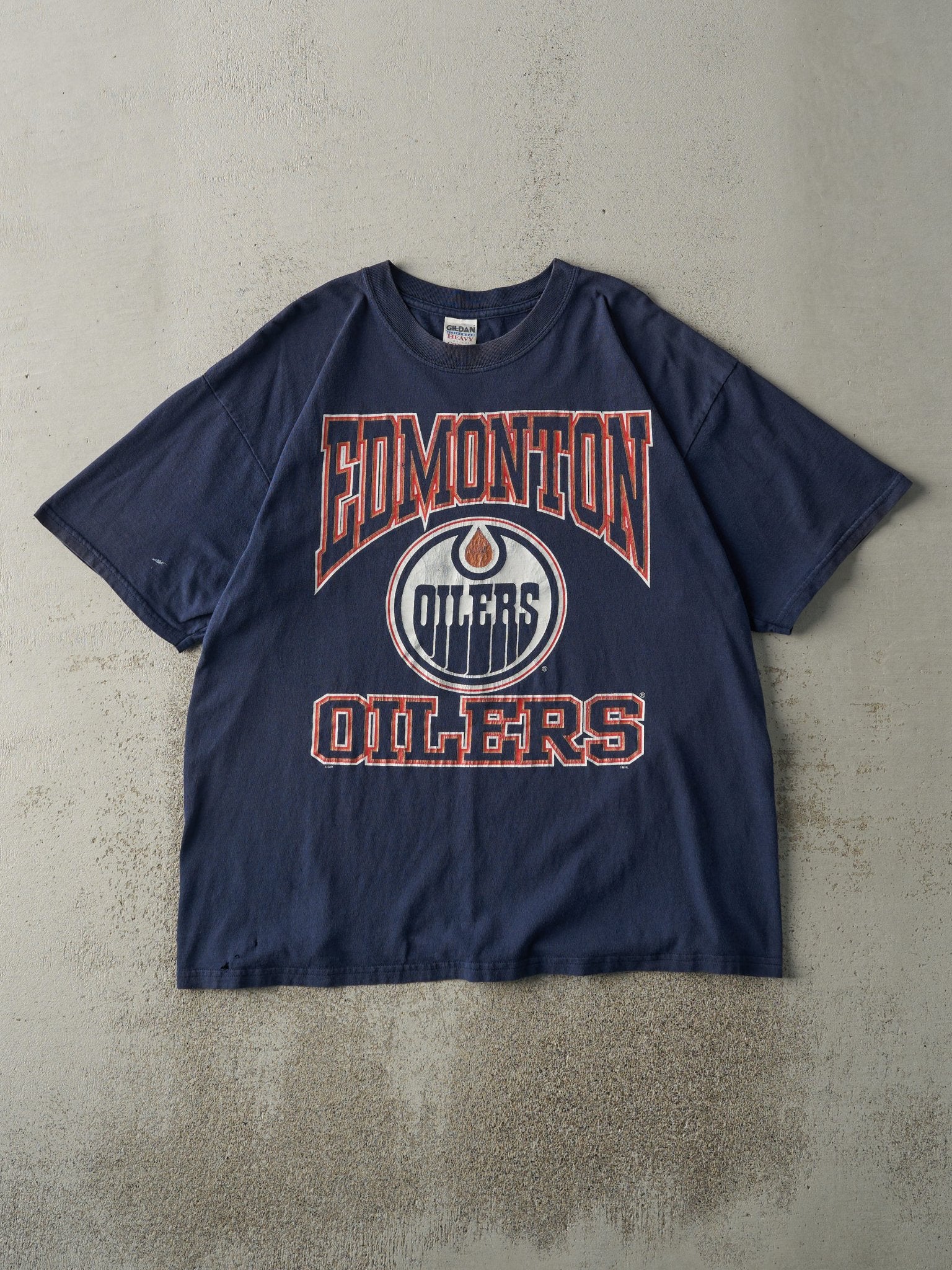 Vintage 90s Navy Blue Edmonton Oilers Tee (L)