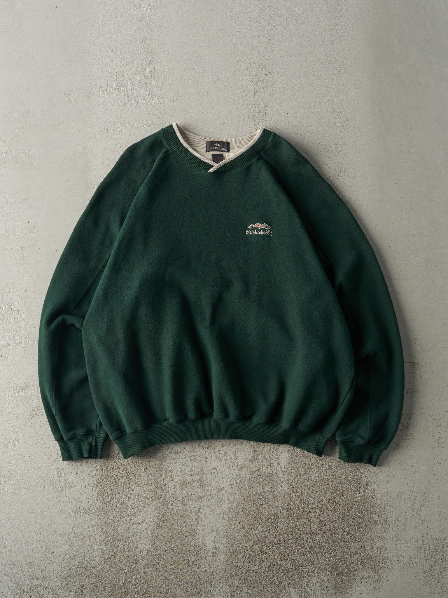 Vintage Y2K Green Embroidered Mt. Mitchell Golf Course Boxy Crewneck (XL)