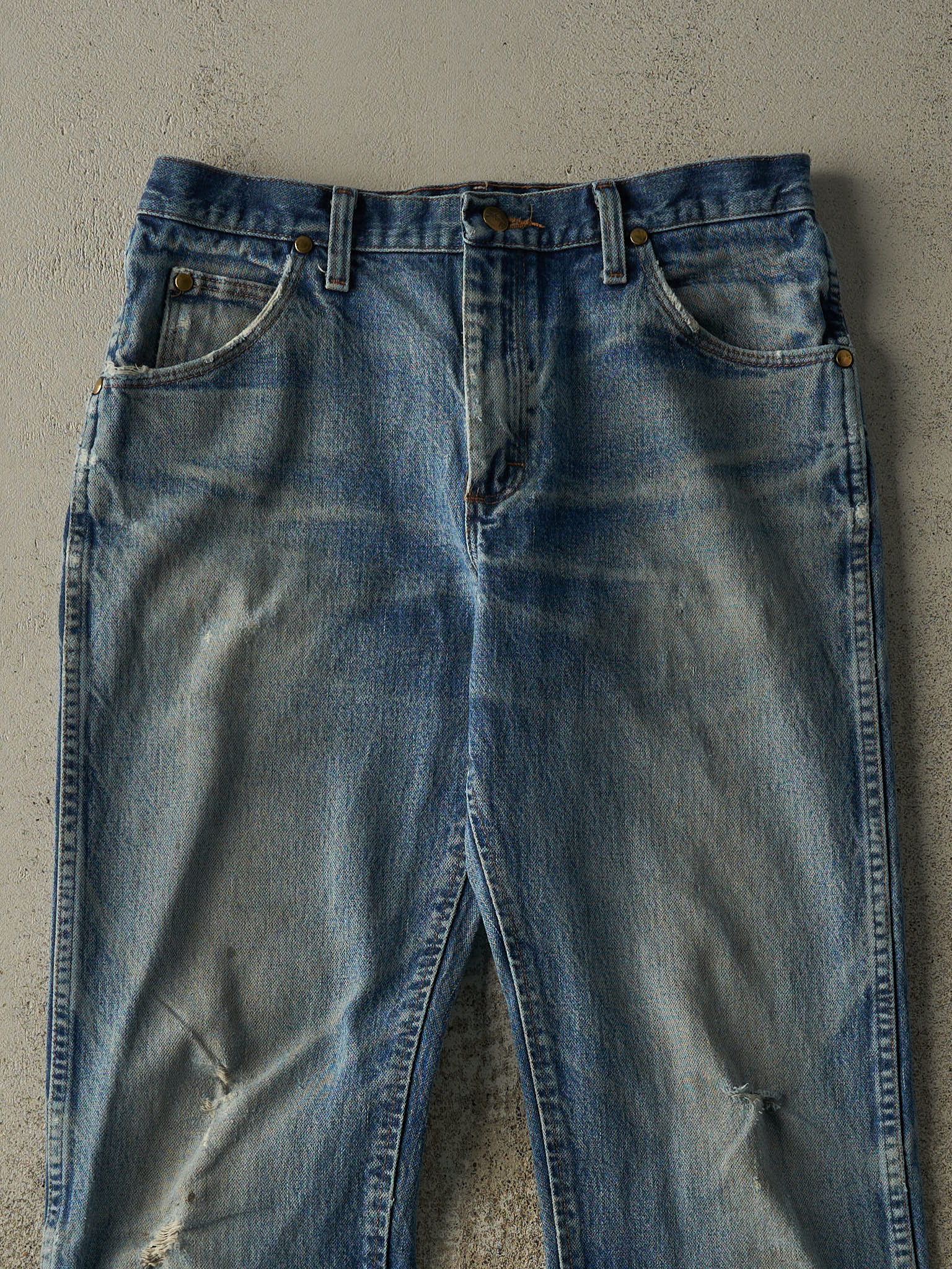 Vintage 90s Mid Wash Wrangler Jeans (31x33)