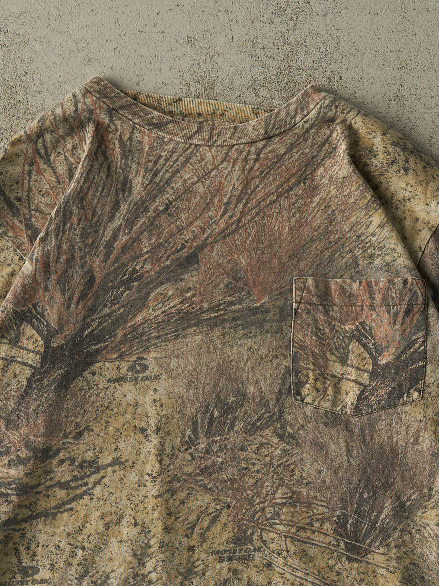 Vintage Y2K Mossy Oak Camo Pocket Long Sleeve (M)