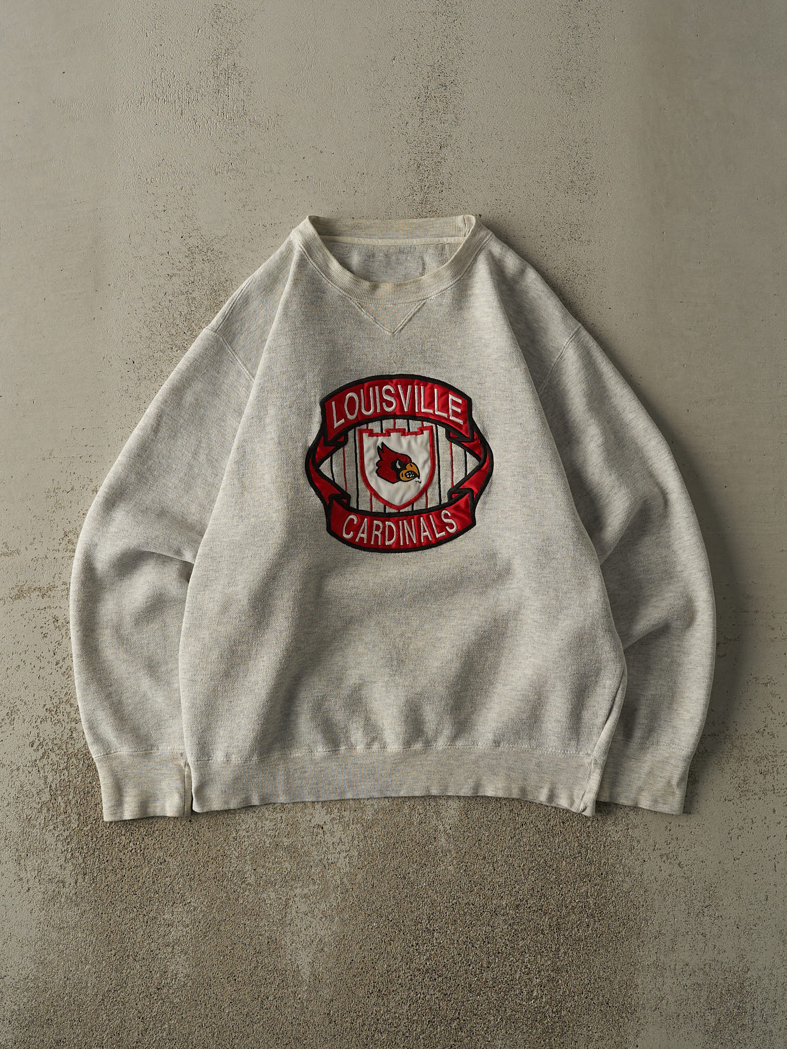 Vintage 90s Heather Grey University of Louisville Cardinals Embroidered Crewneck (L/XL)