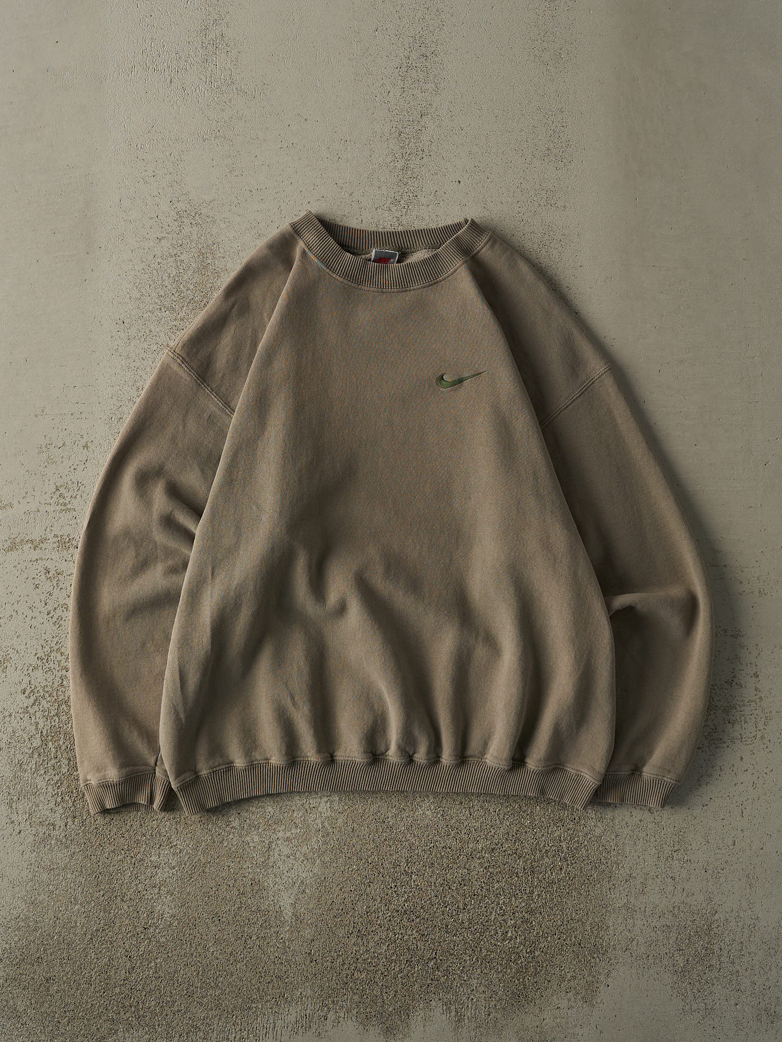 Vintage 90s Sun Faded Green Nike Embroidered Swoosh Crewneck (XL/XXL)