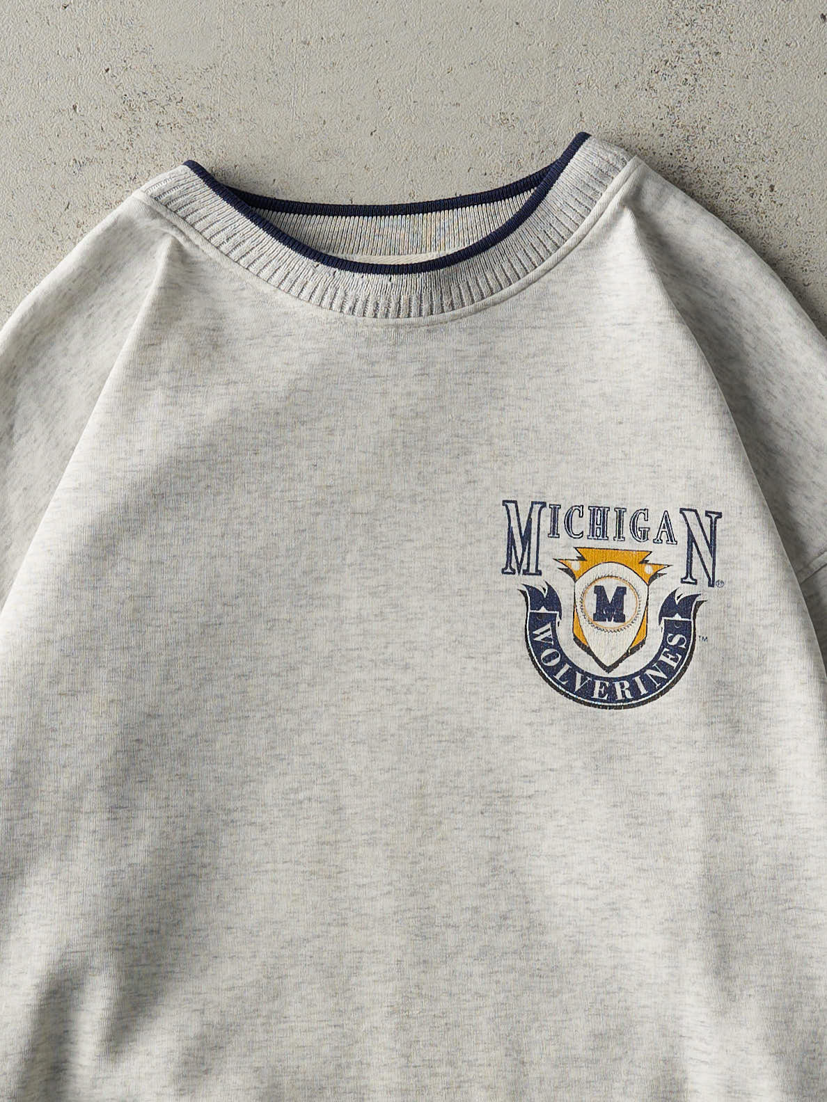 Vintage 90s Heather Grey & Navy University of Michigan Wolverines Crewneck (L)