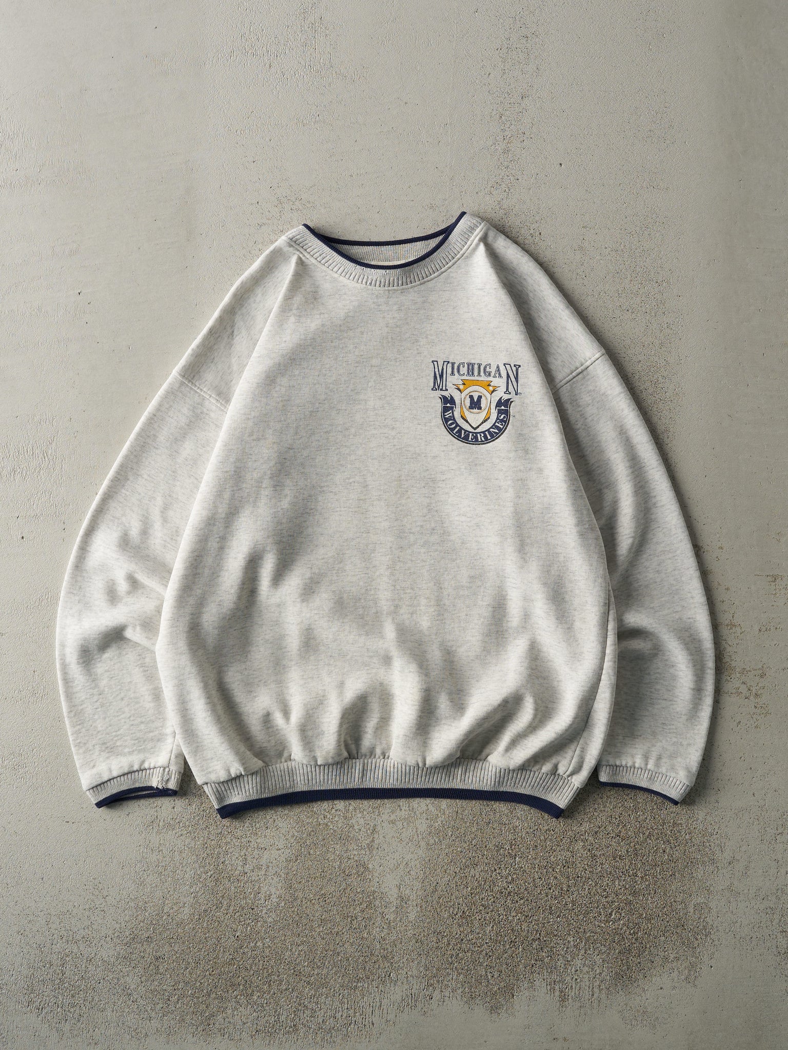 Vintage 90s Heather Grey & Navy University of Michigan Wolverines Crewneck (L)