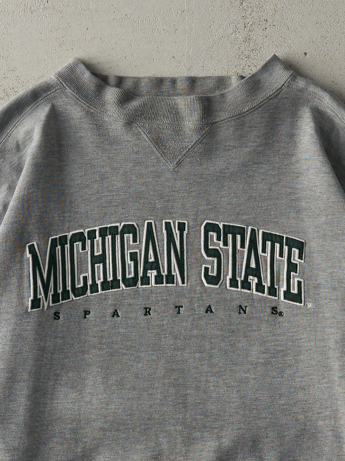 Vintage Y2K Grey Michigan State Spartans Boxy Crewneck (XXL)