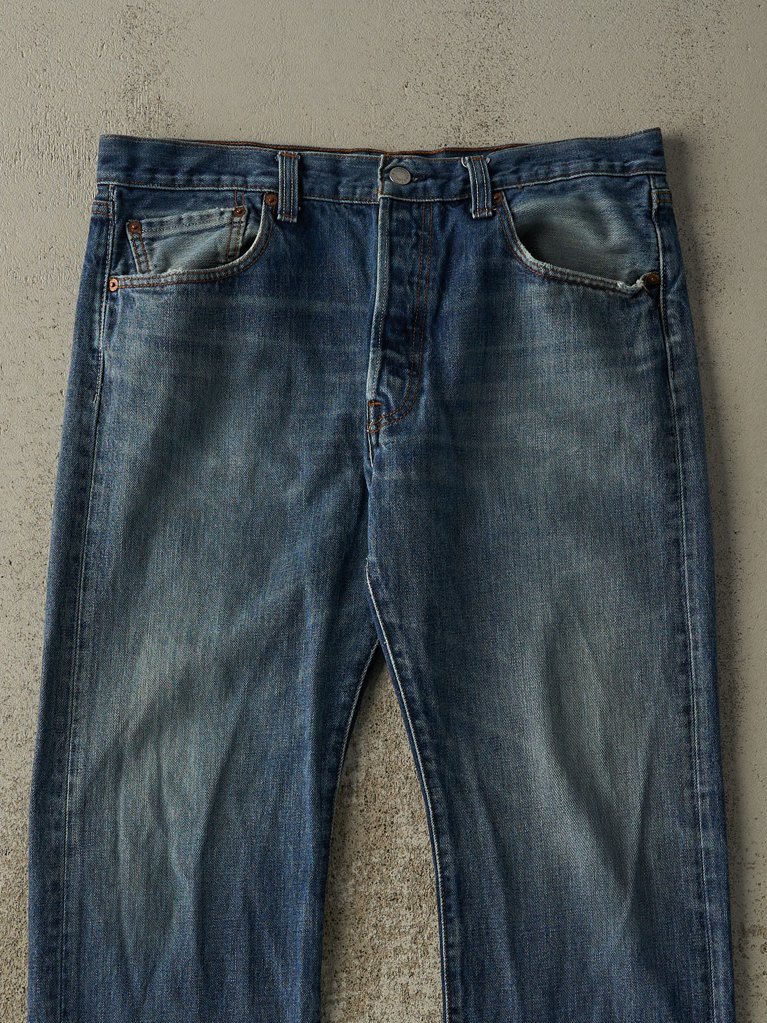 Vintage Y2K Dark Wash Levi's 501 Jeans (35x31.5)