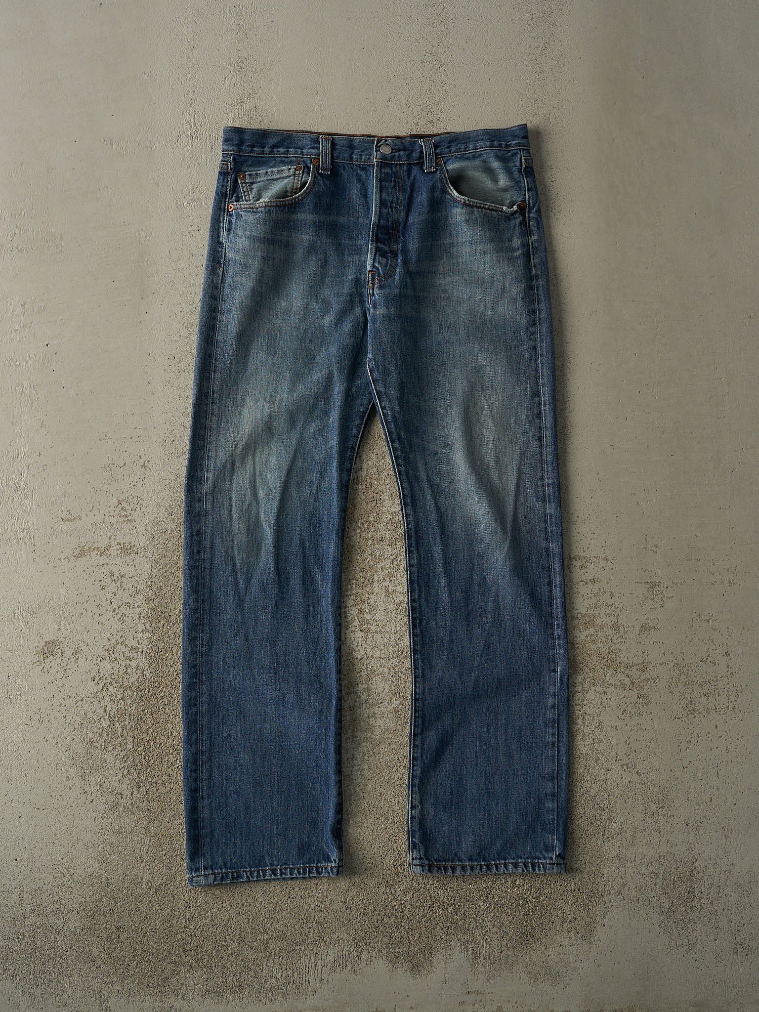 Vintage Y2K Dark Wash Levi's 501 Jeans (35x31.5)