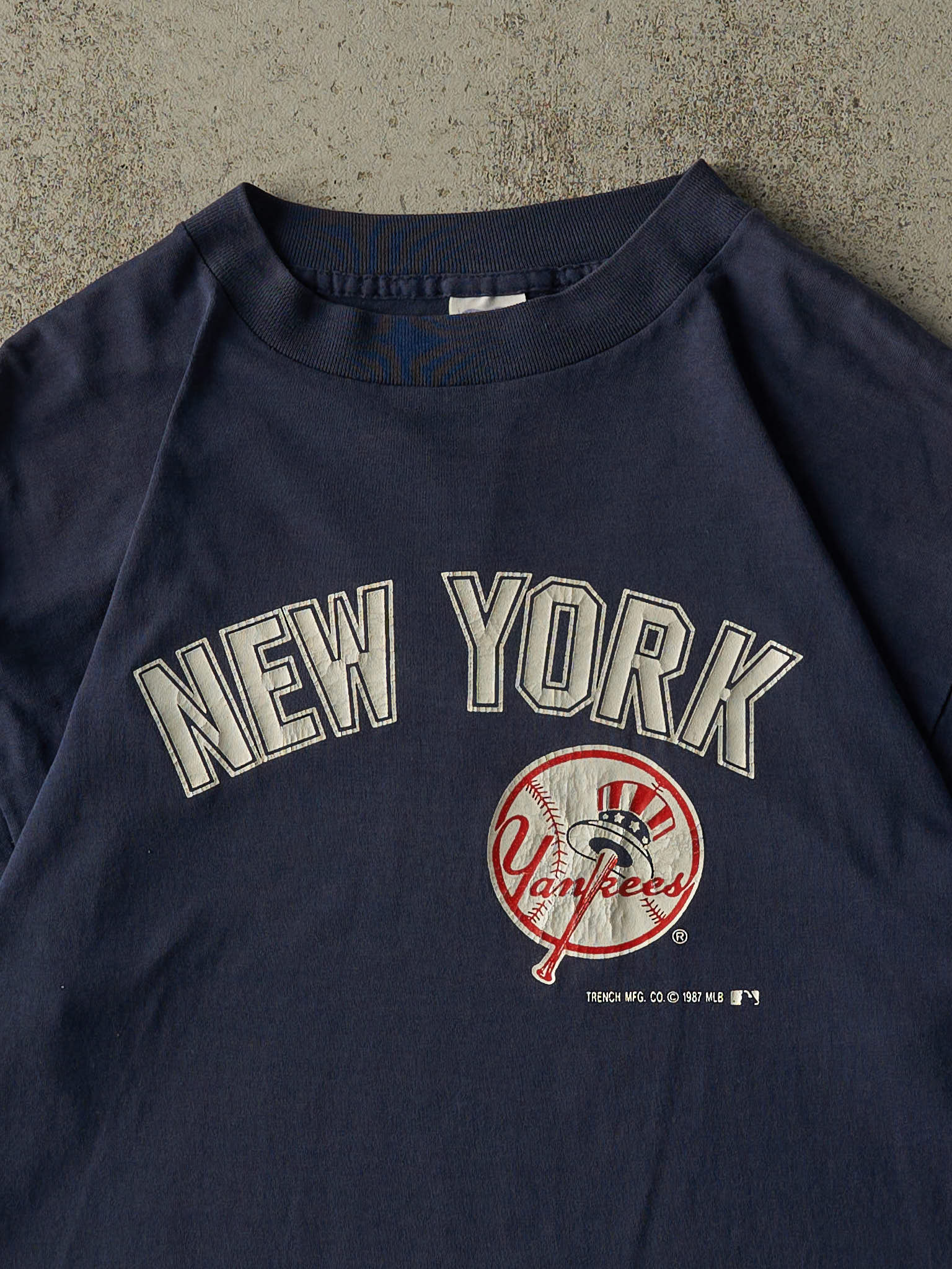 Vintage 87' Navy Blue New York Yankees Single Stitch Tee (M/L)