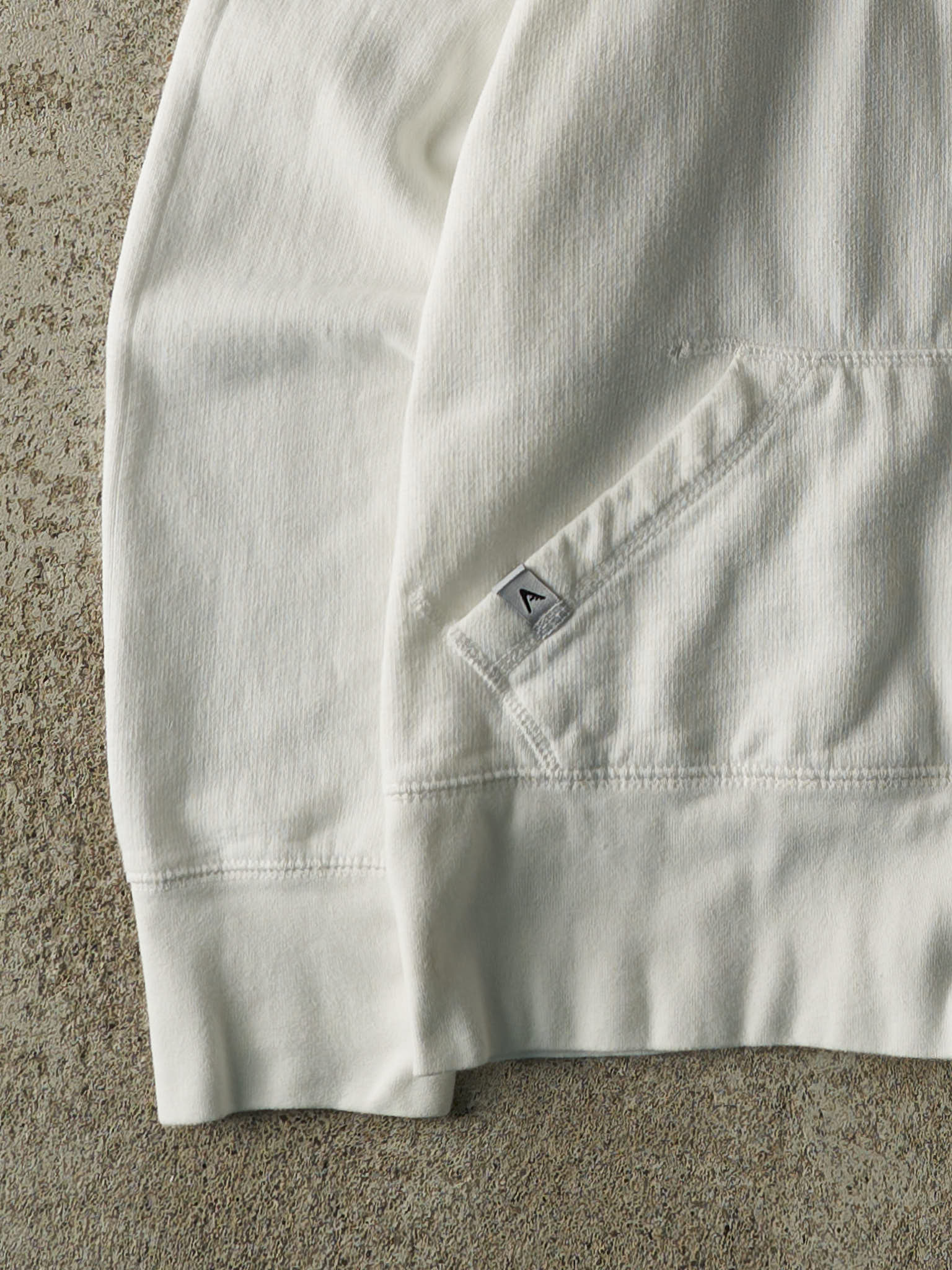 Vintage Y2K White New York Yankees Embroidered Zip Up Hoodie (M/L)