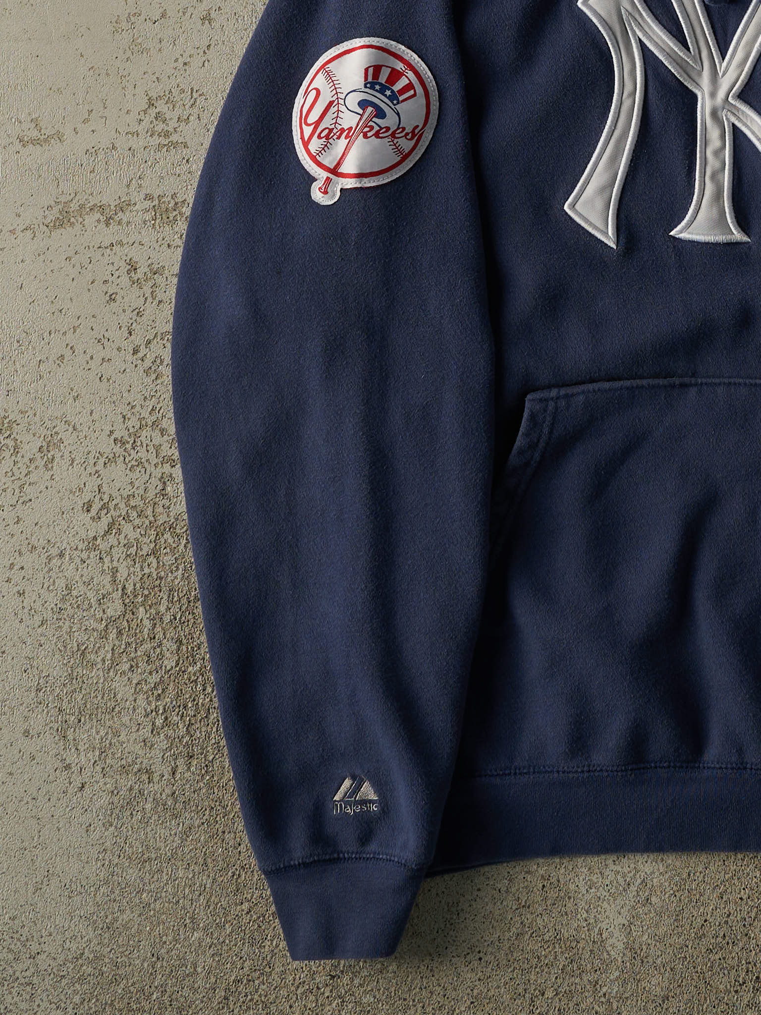 Vintage 90s Navy Blue New York Yankees Embroidered Hoodie (XL/XXL)