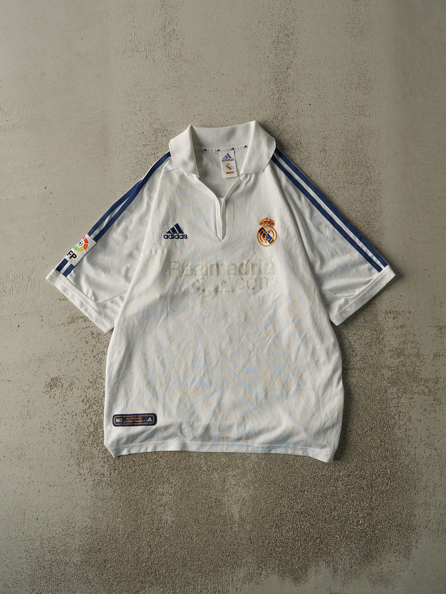 Vintage Y2K White Adidas Real Madrid Zinedine Zidane #5 Soccer Jersey (L/XL)