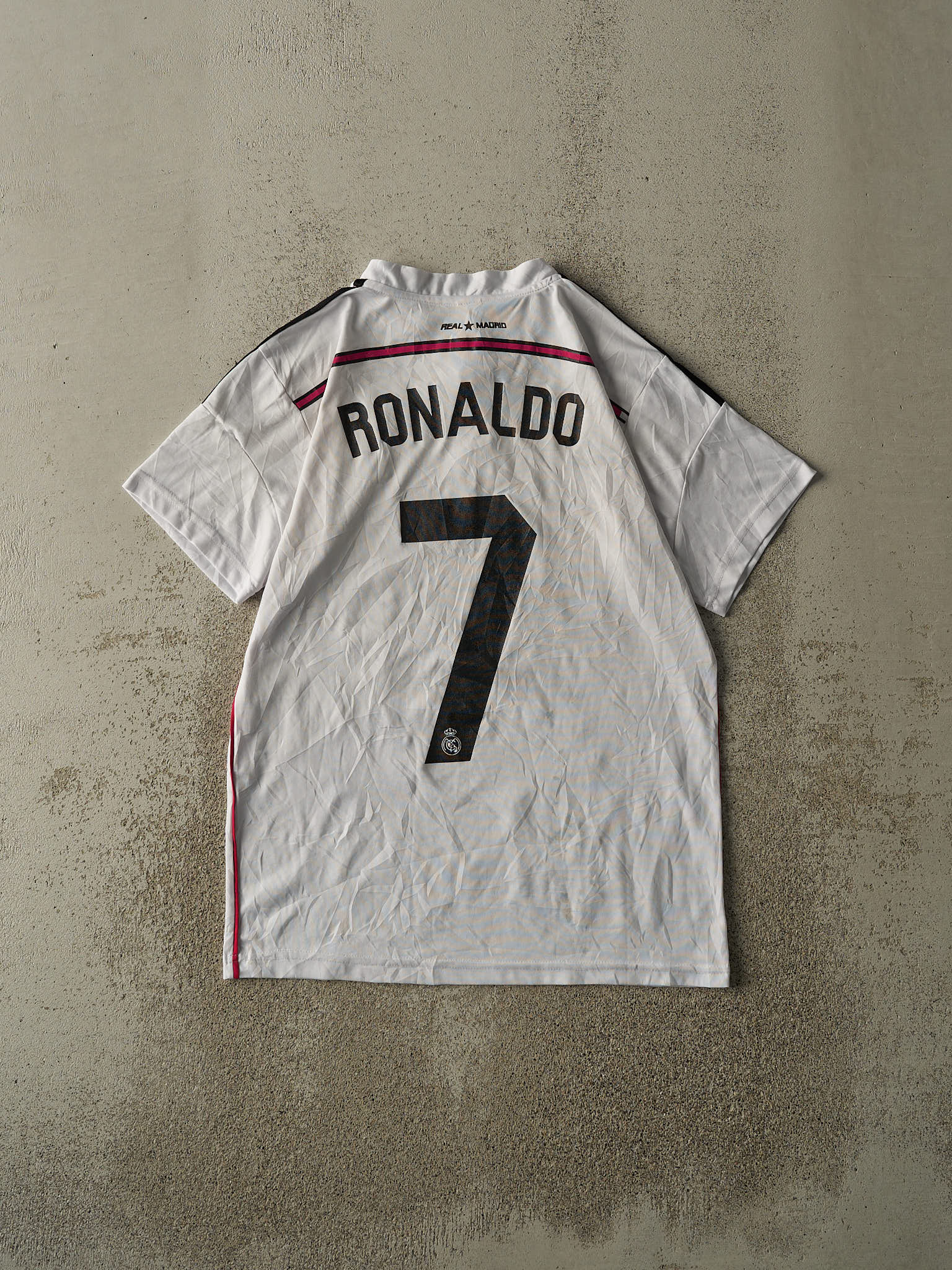 Vintage Y2K White Real Madrid #7 Christiano Ronaldo Soccer Jersey (S/M)