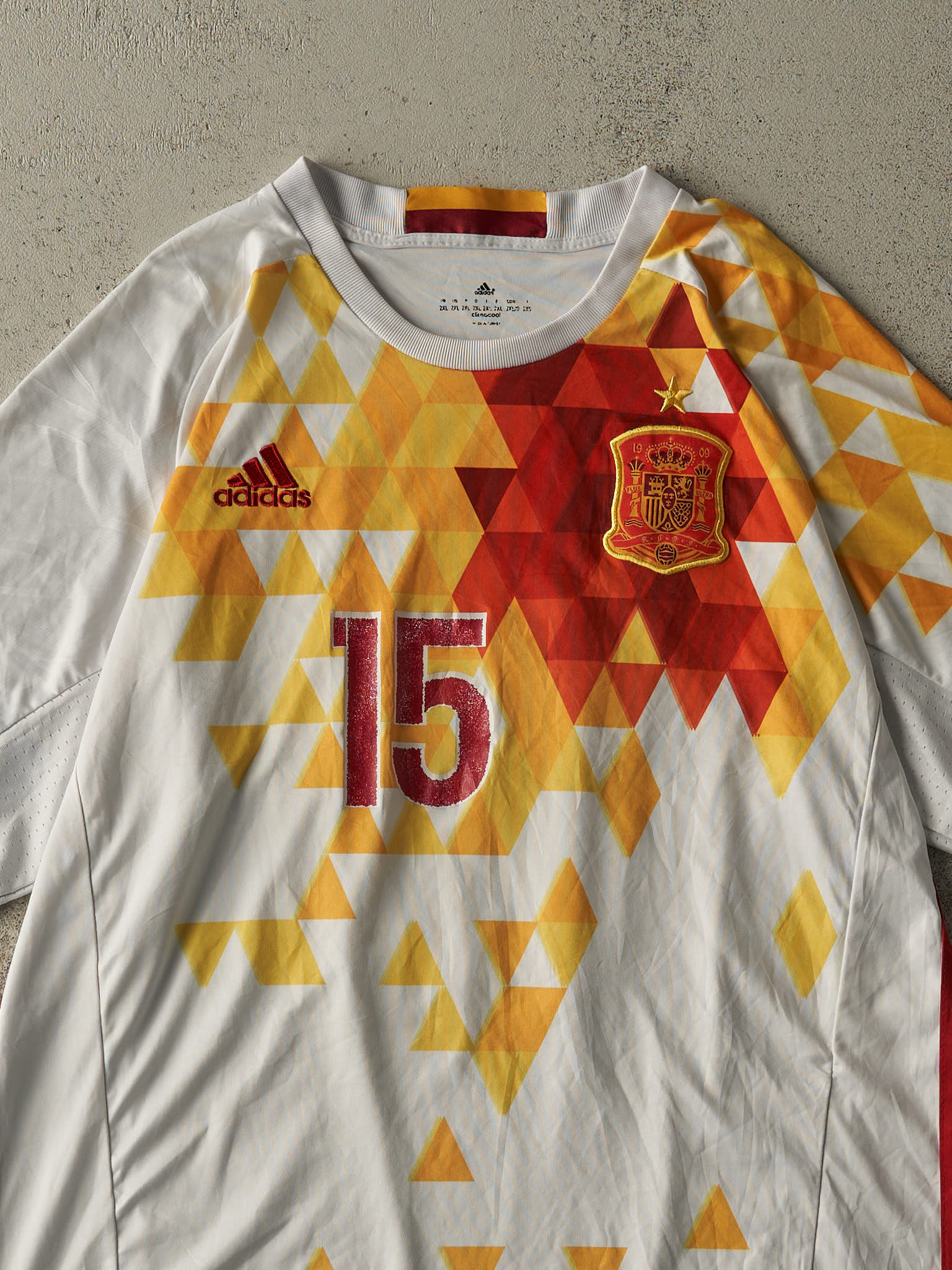 Vintage Y2K White Adidas Spain #15 Sergio Ramos Soccer Jersey (L/XL)