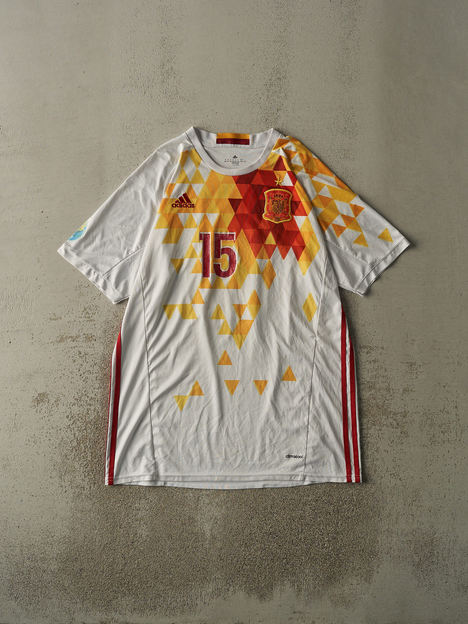 Vintage Y2K White Adidas Spain #15 Sergio Ramos Soccer Jersey (L/XL)