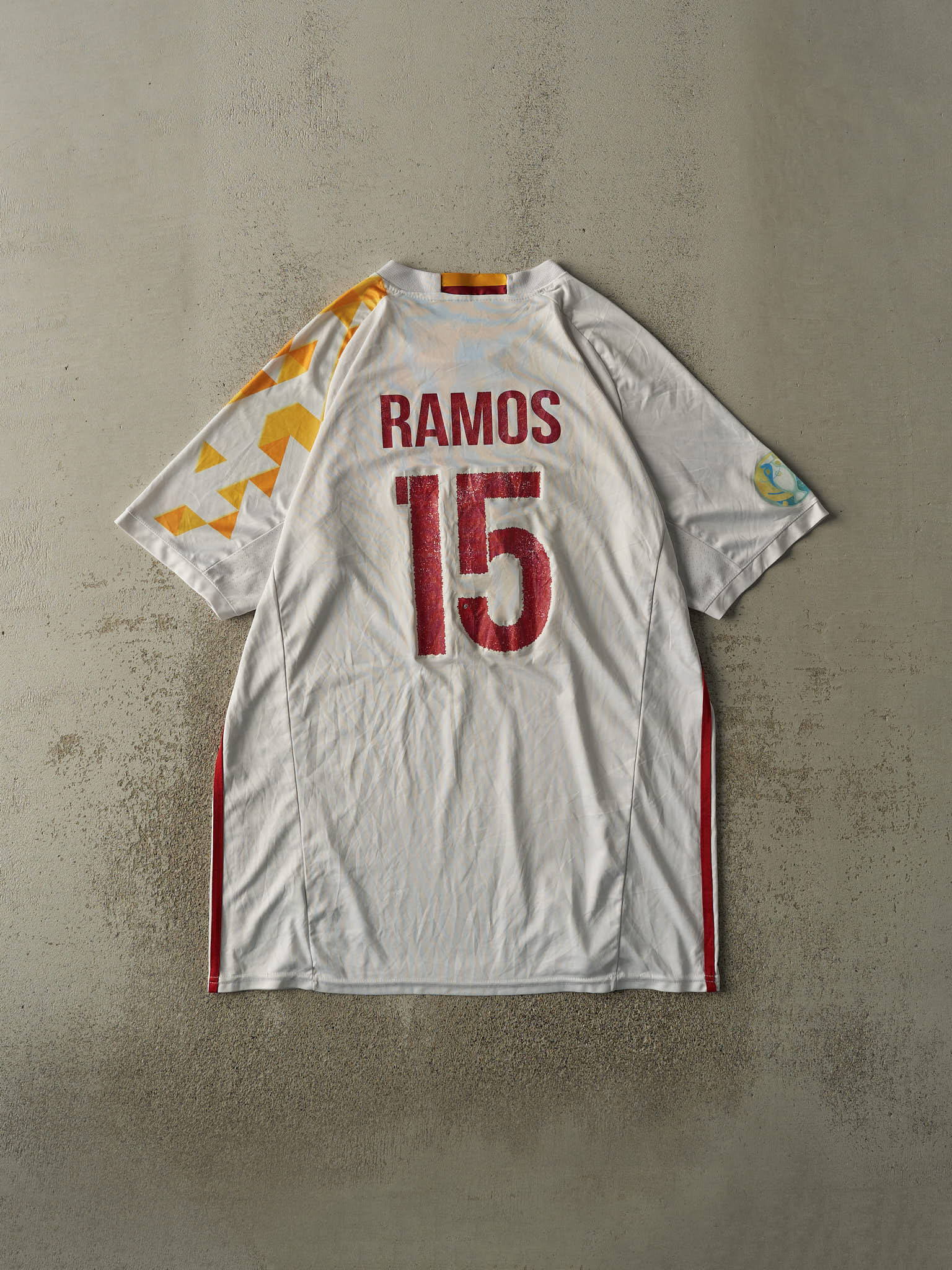 Vintage Y2K White Adidas Spain #15 Sergio Ramos Soccer Jersey (L