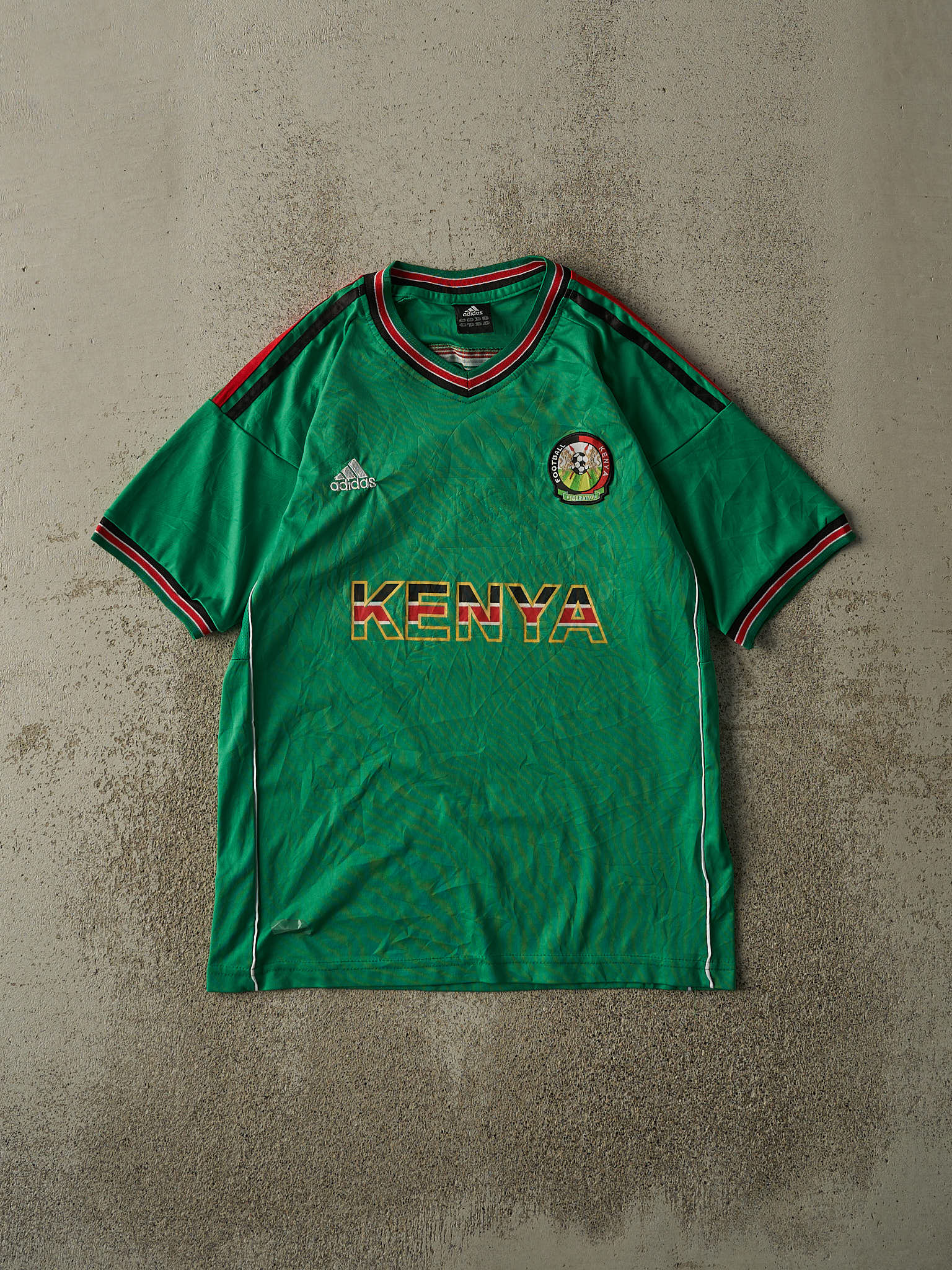 Vintage Y2K Green Kenya Adidas Soccer Jersey (S/M)