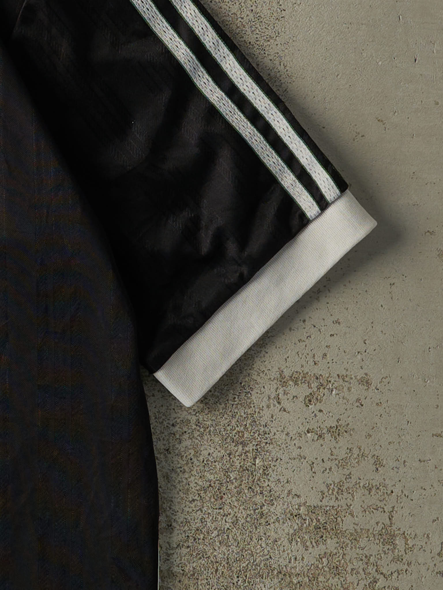 Vintage 90s Black Adidas Soccer Jersey (M)