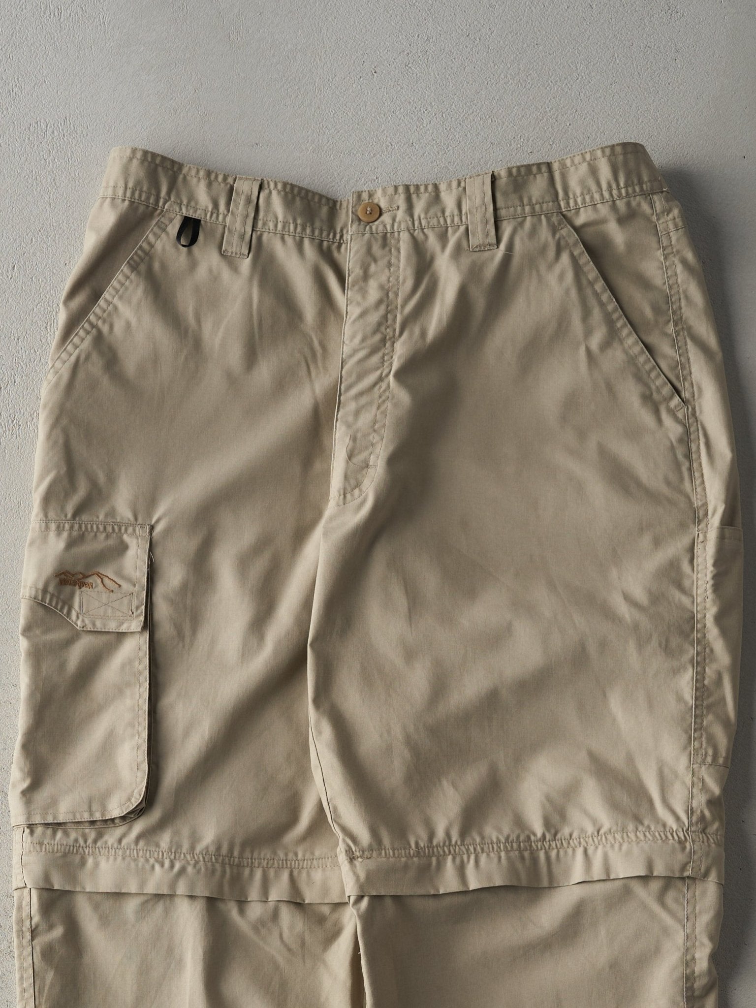 Vintage Y2K Beige WindRiver Zip Off Cargo Pants (34x30)