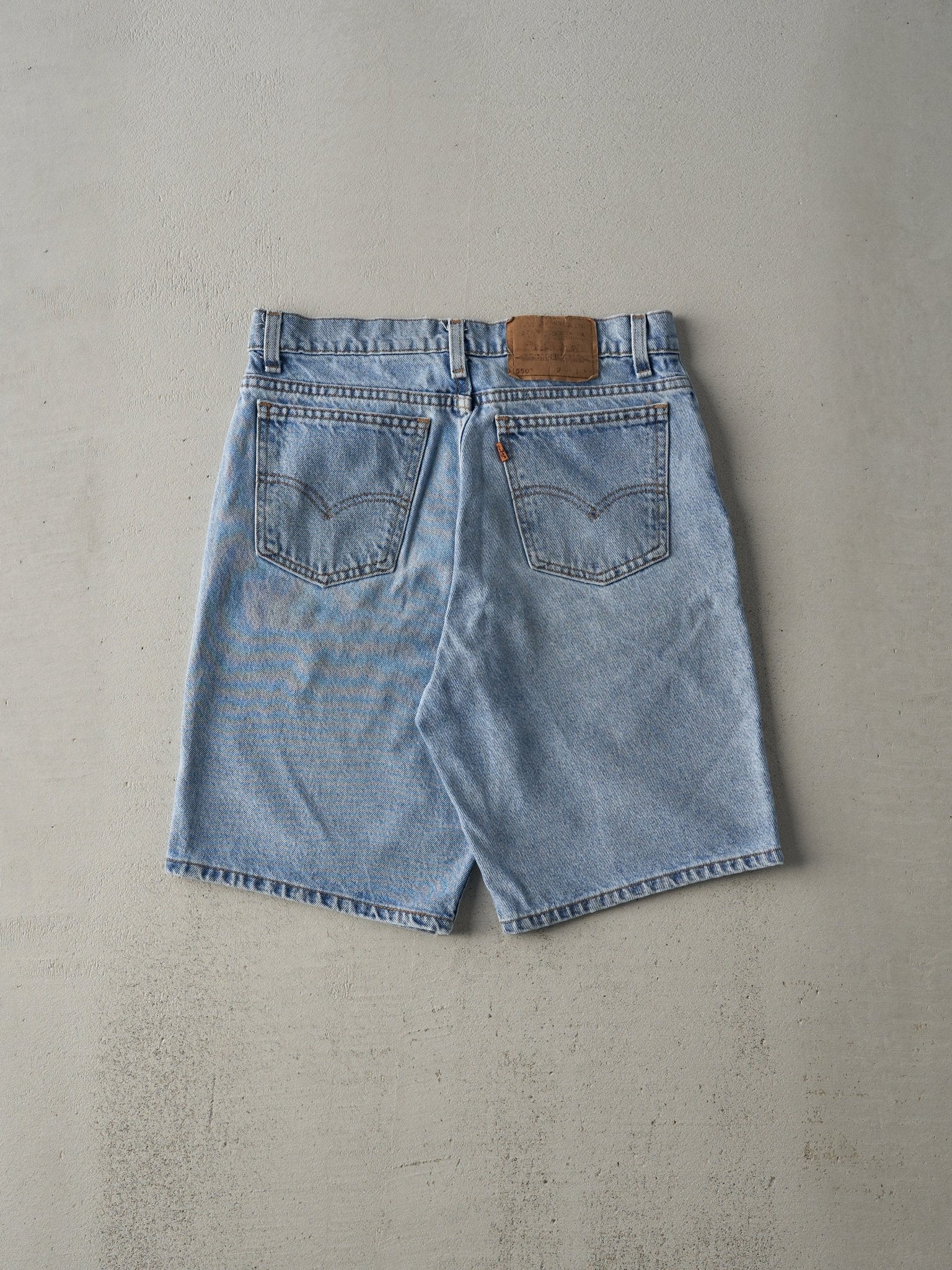 Vintage 90s Light Wash Levi's 550 Orange Tab Jean Shorts (29.5x10)