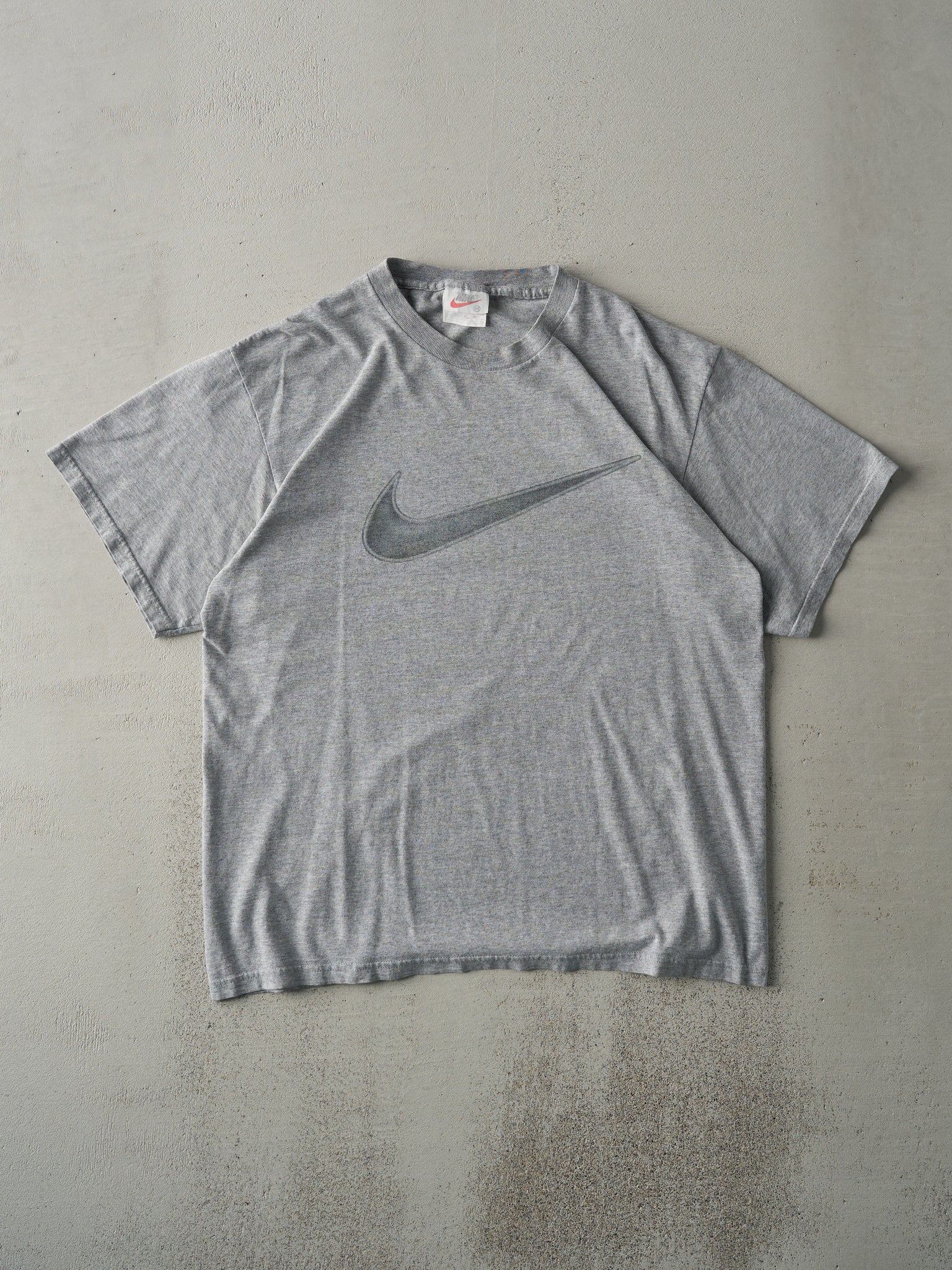 Vintage 90s Grey Nike Swoosh Logo Tee (M)