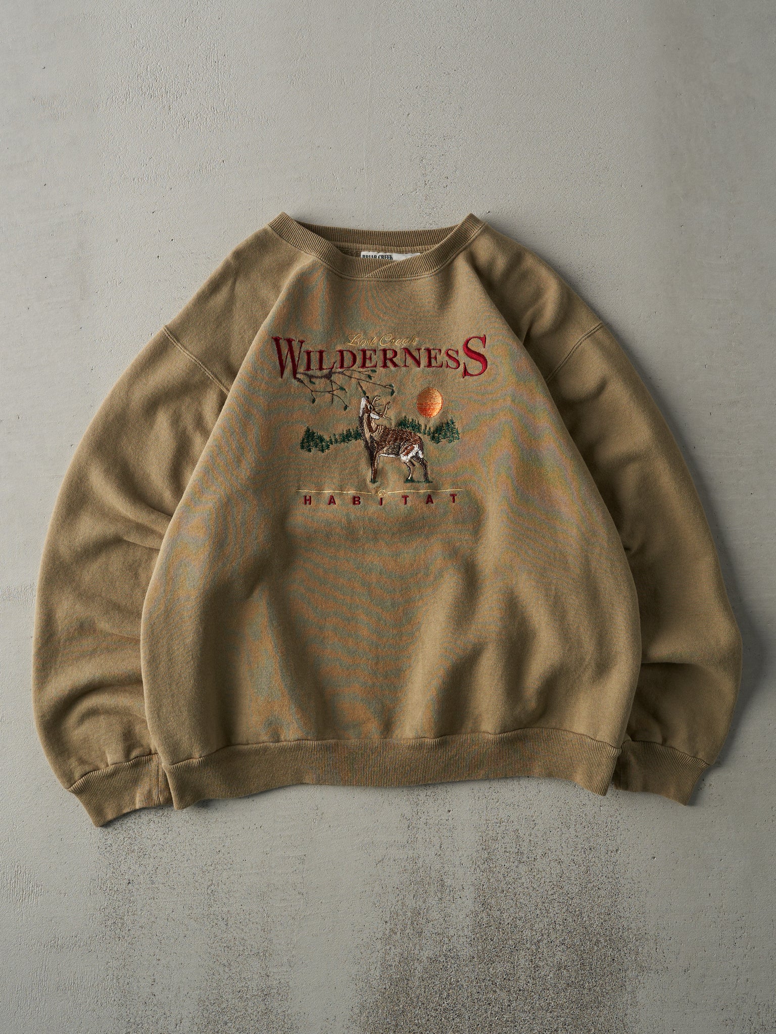 Vintage 90s Beige Lost Creek Wilderness Habitat Embroidered Crewneck (M)