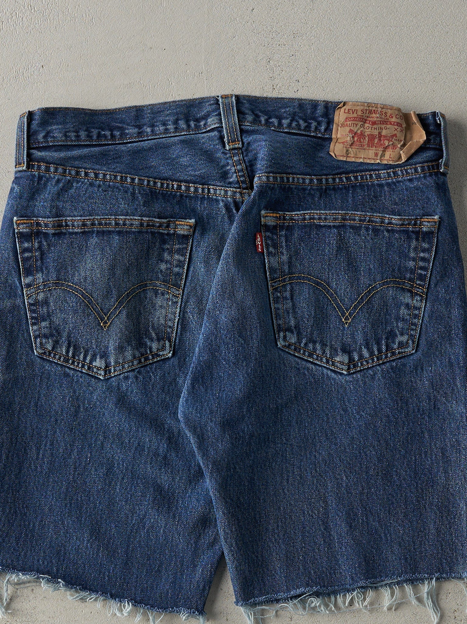 Vintage 90s Dark Wash Levi's 501 Straight Fit Cut Off Jean Shorts (34x8)
